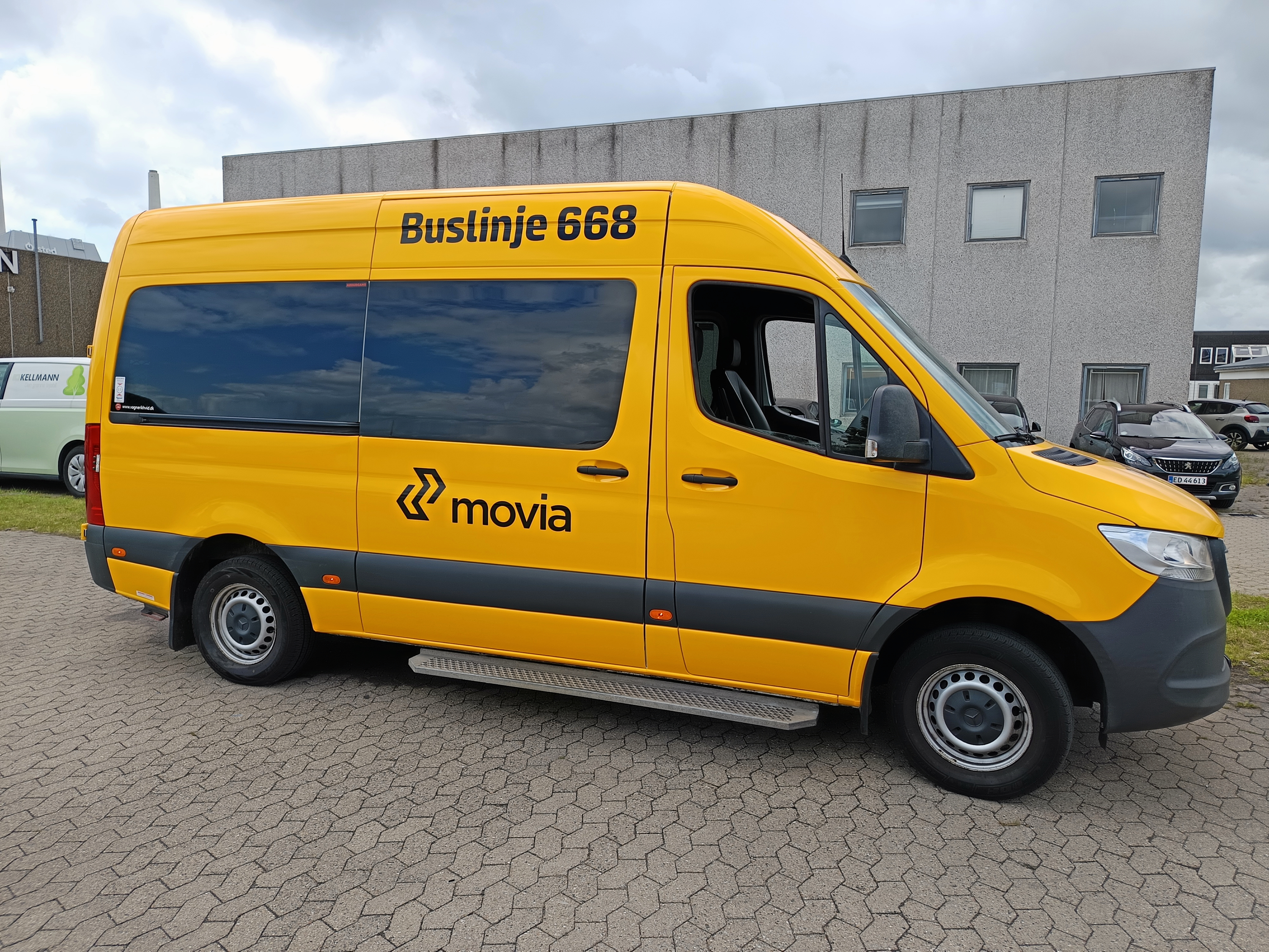 Det er en bus i en noget mindre størrelse, der kommer til at køre mellem Lundby og Kostræde Banker.