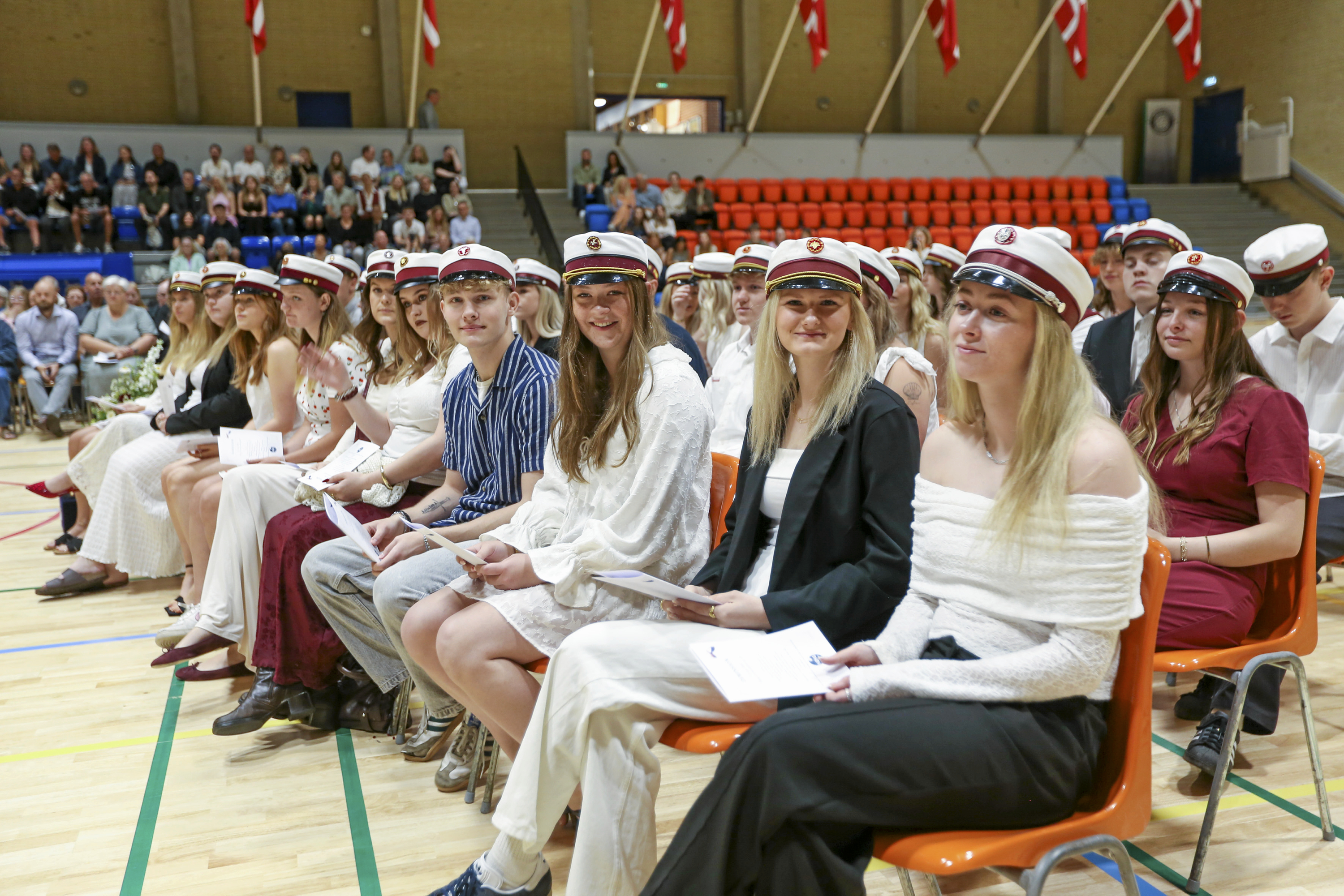 Dimission i Høng Hallen for Høng Gymnasium og HF.
