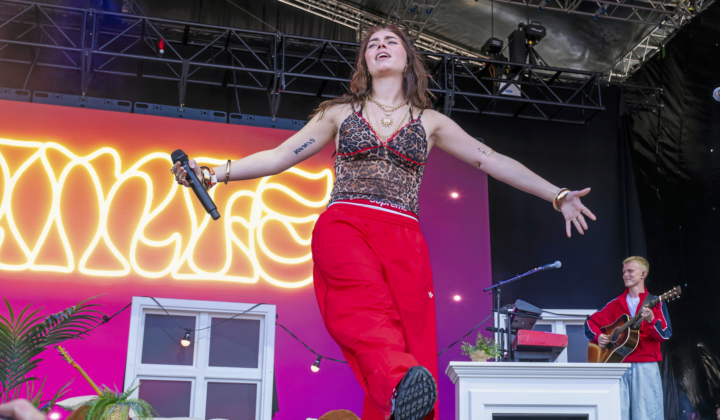 Mumle optrådte blandt andet på Roskilde Festivalen sidste år.