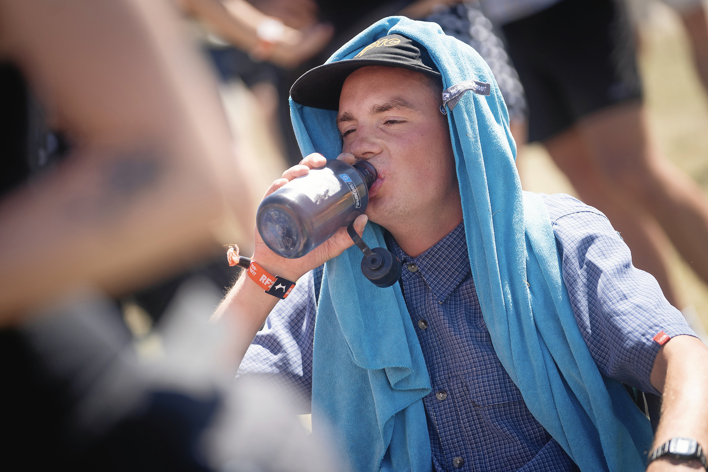 Festivalgæsterne skal søge for at drikke rigeligt med vand og huske, at alkohol og øl ikke tæller som væske.