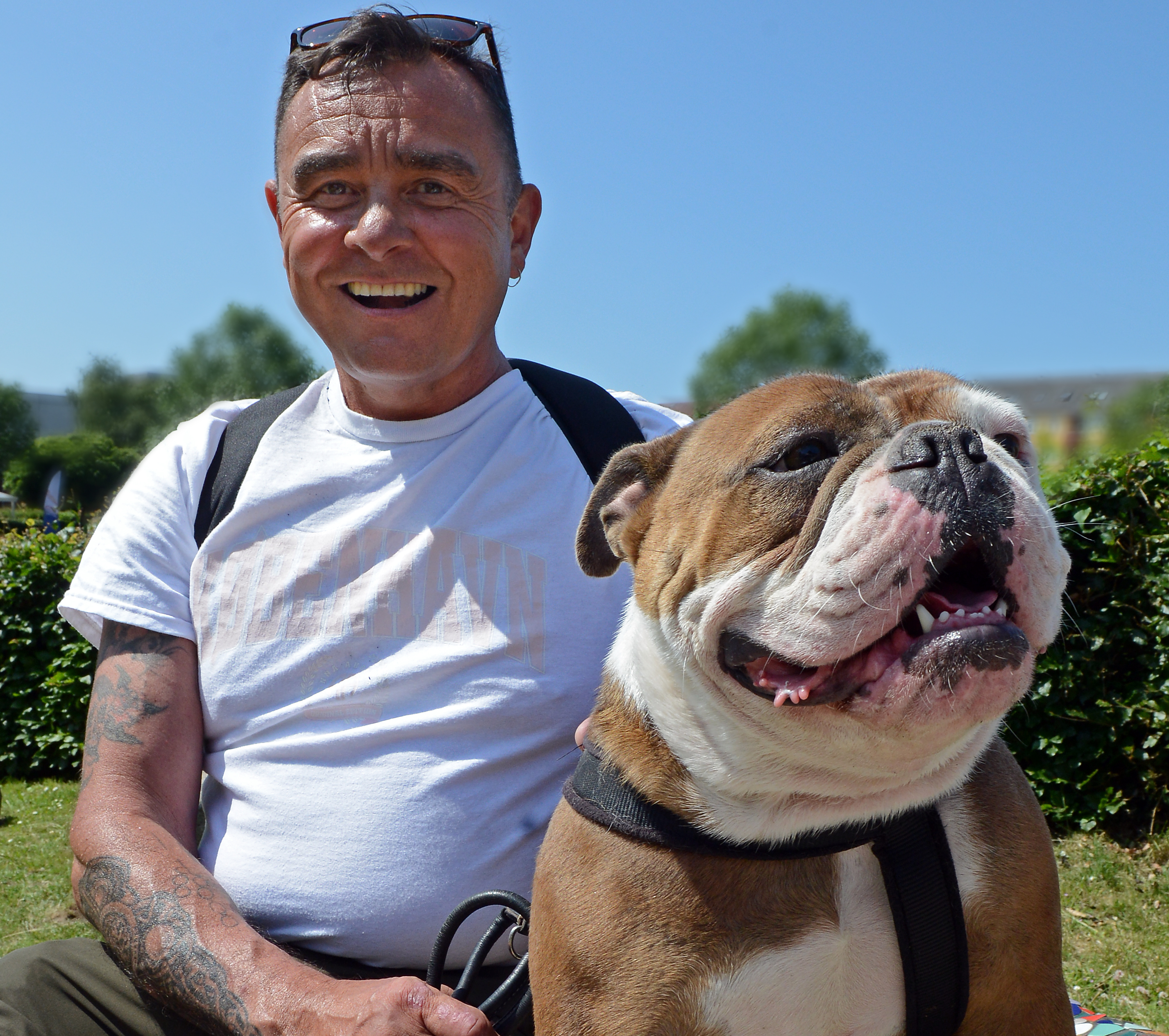 Meggie Sheeran og Flemming Fabriciusen-Nielsen blev bragt sammen ved hjælp af en veninde, der er clairvoyant. Men det var Flemmings gamle hund, Henning, der havde en pote med i spillet.