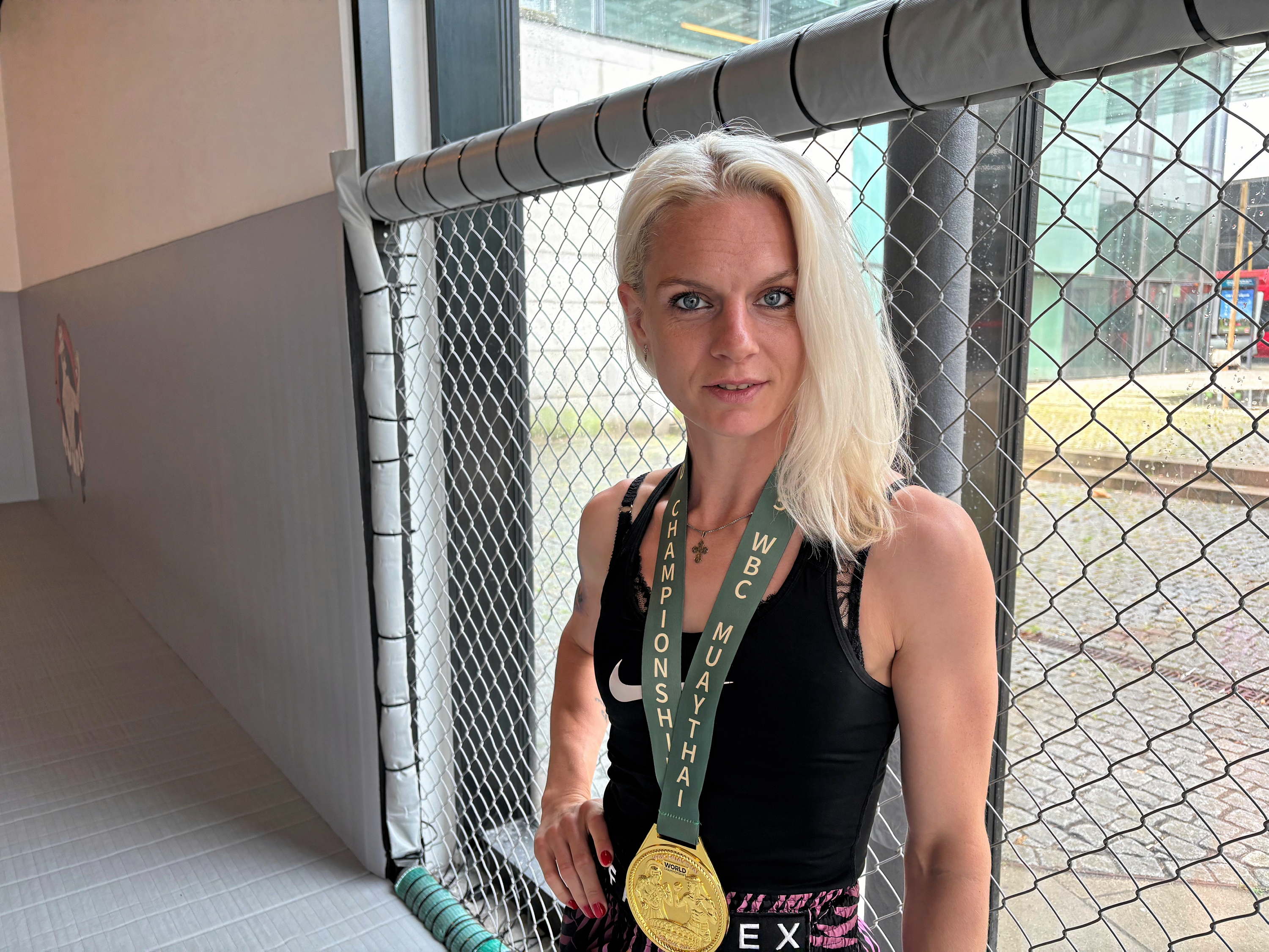 Sasha 'Lionheart' Stork træner i Ruble Sport, der ligger ved Flintholm Station. En af hendes største styrker i thaiboksning er, at hun slår hårdt.