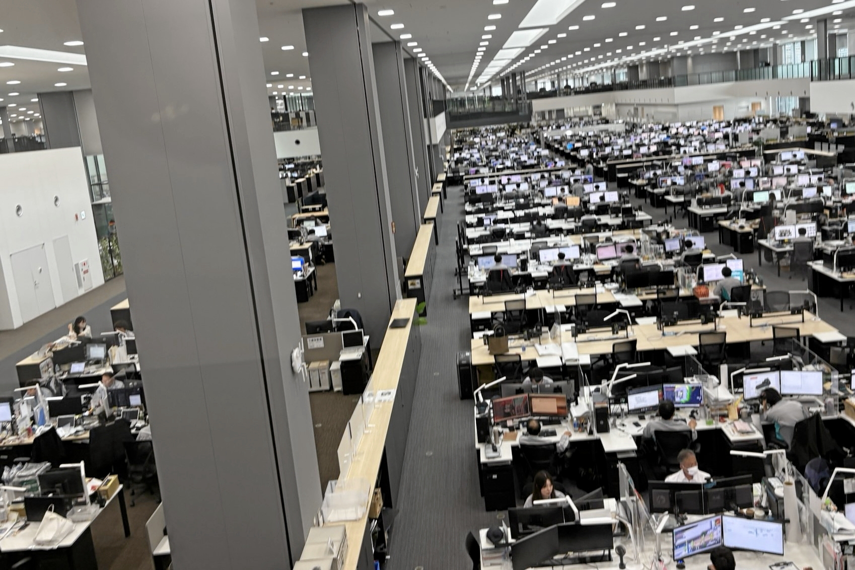 Storrumskontorer findes også i Japan. - Nellemann Machinery Storrumskontorer findes også i Japan.