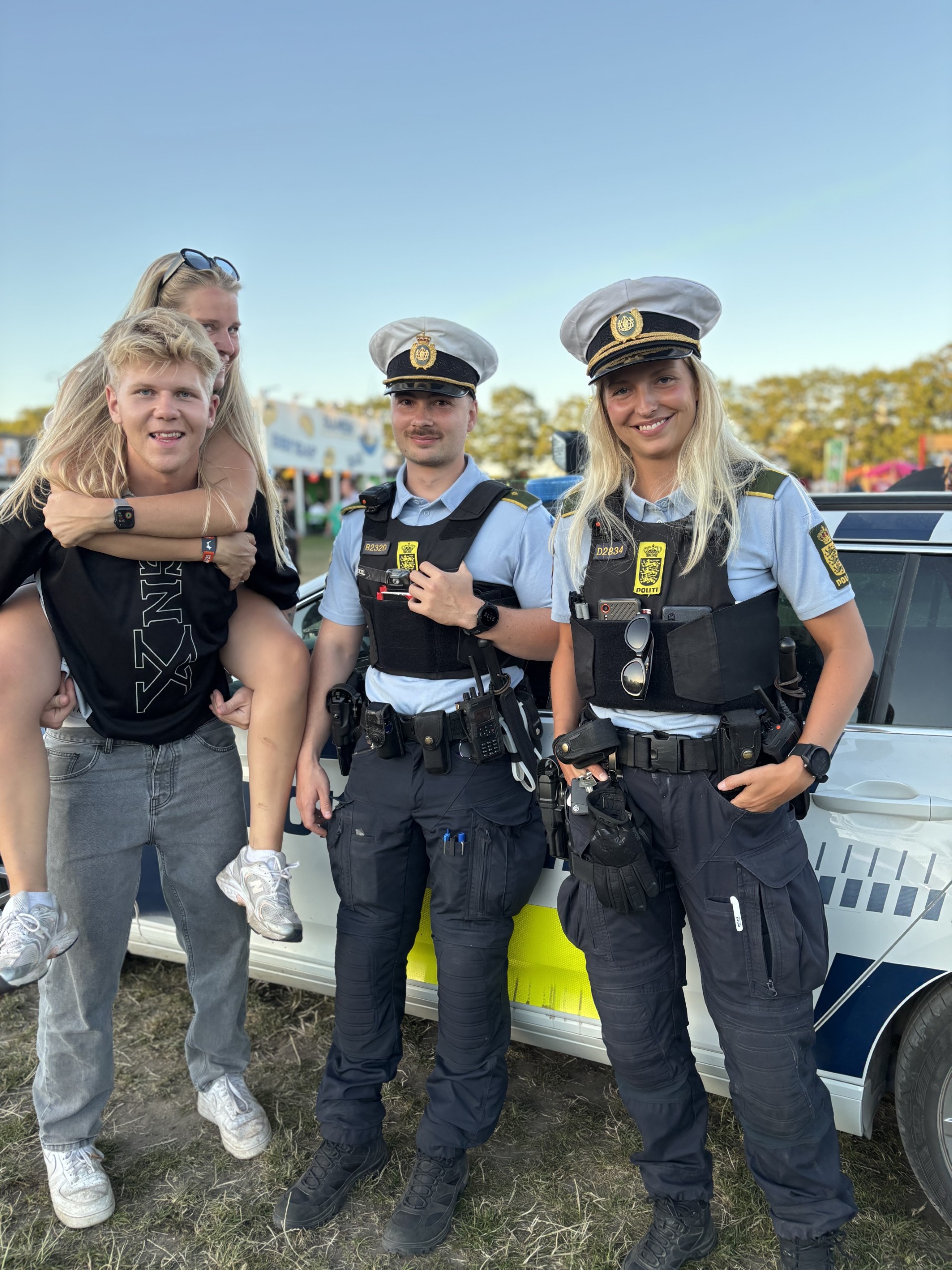 Politiet forsøger at skabe tryghed med sine patruljer på Roskilde Festival