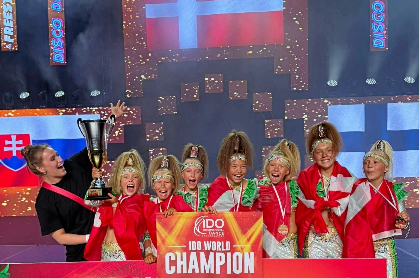 Force 7 fra Søborg tog guldet hjem foran 30 grupper fra hele verden ved VM i Polen.