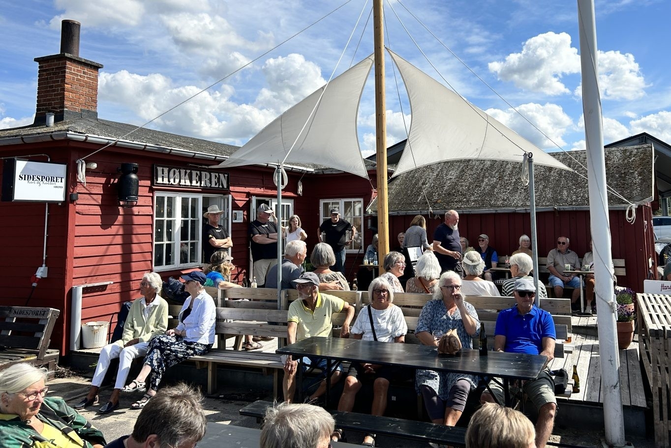 Høkeren var sidste sommer en magnet på gæster, der blev tiltrukket af de gratis koncerter og den gode stemning.