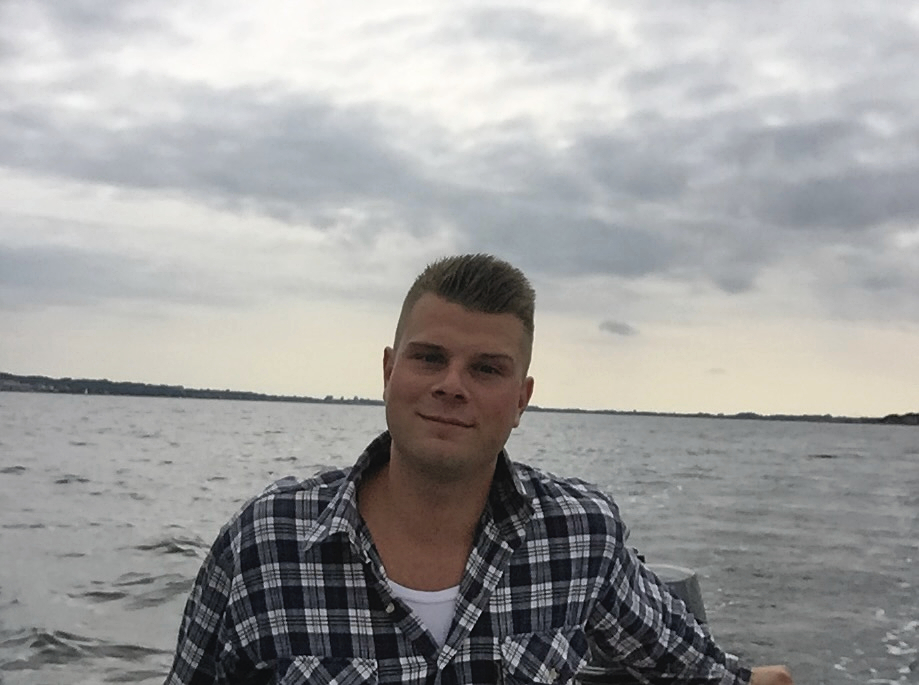Udstillingen præsenterer værker, som dækker den periode, hvor Alexander gik i gang med at male efter at være vendt tilbage til Tuse Næs, som er hans hjemstavn.