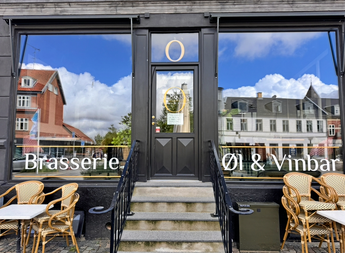 Ochmanns Brasserie, Øl og Vinbar går en usikker fremtid i møde.
