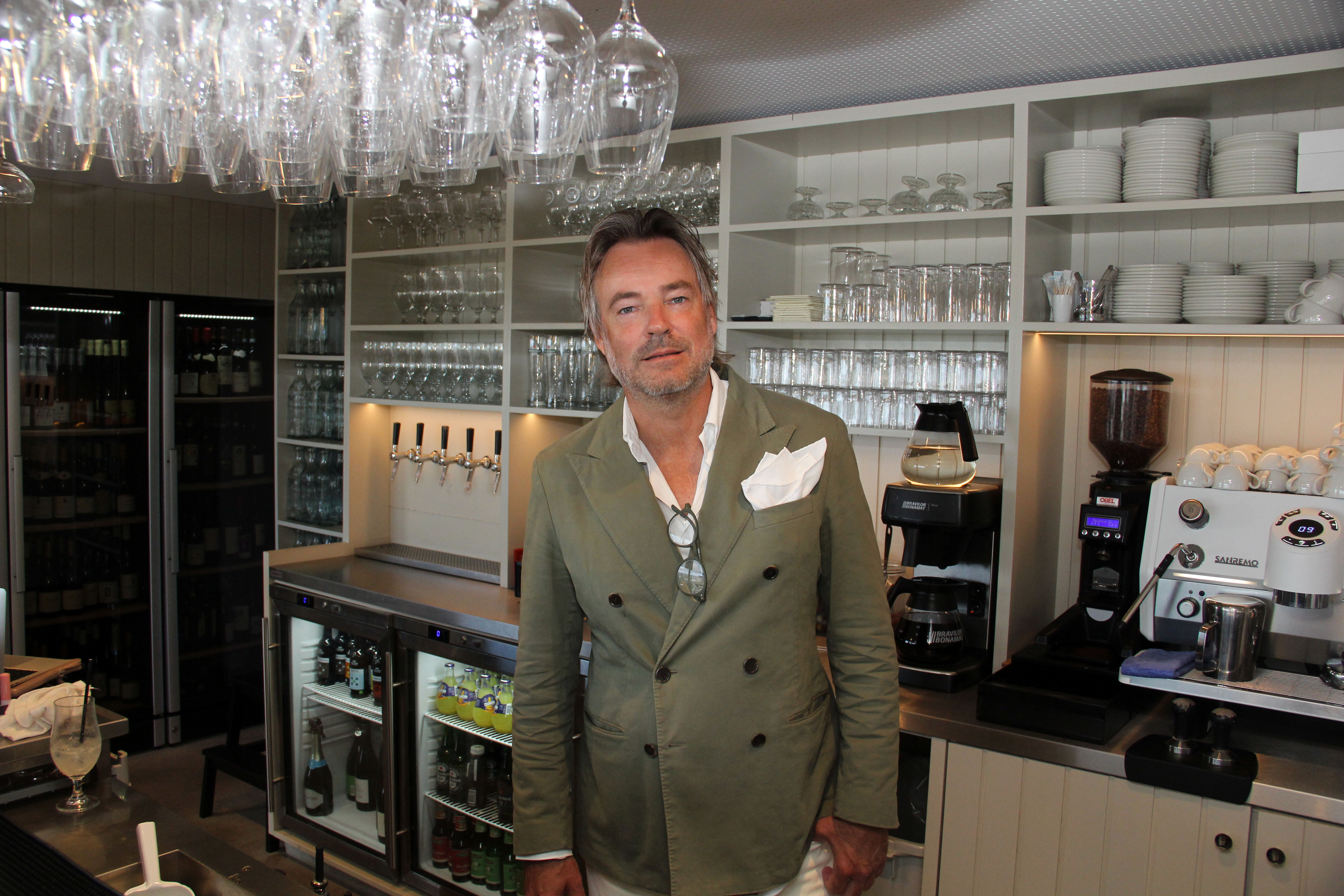 Nikolaj Ammentorp Østergaard er den nye restauratør på Vedbæk Havn.