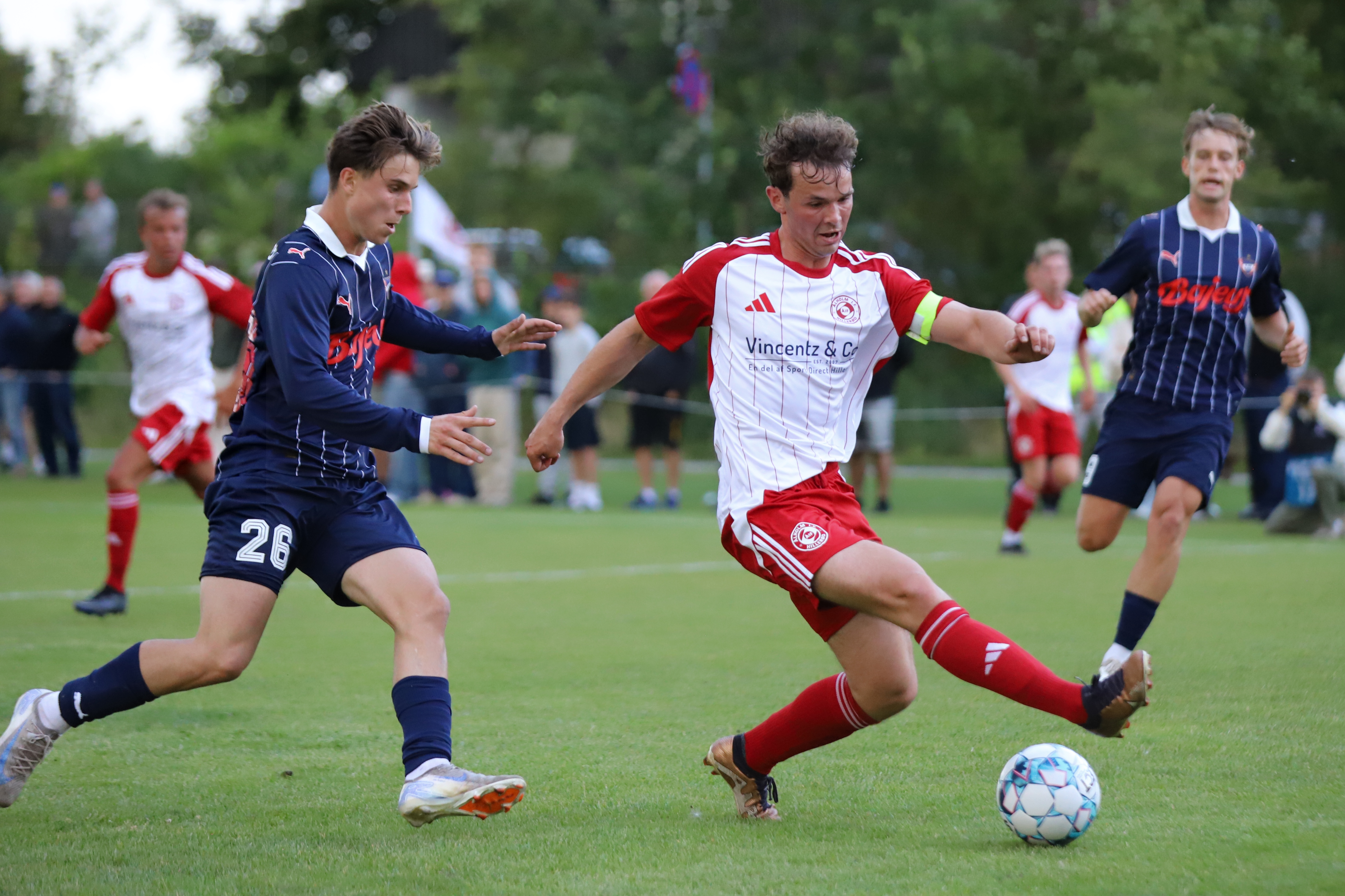 Ålholm IF mødte i august B.93 fra 1. division til en fest på banen ved Ålholmskolen.
