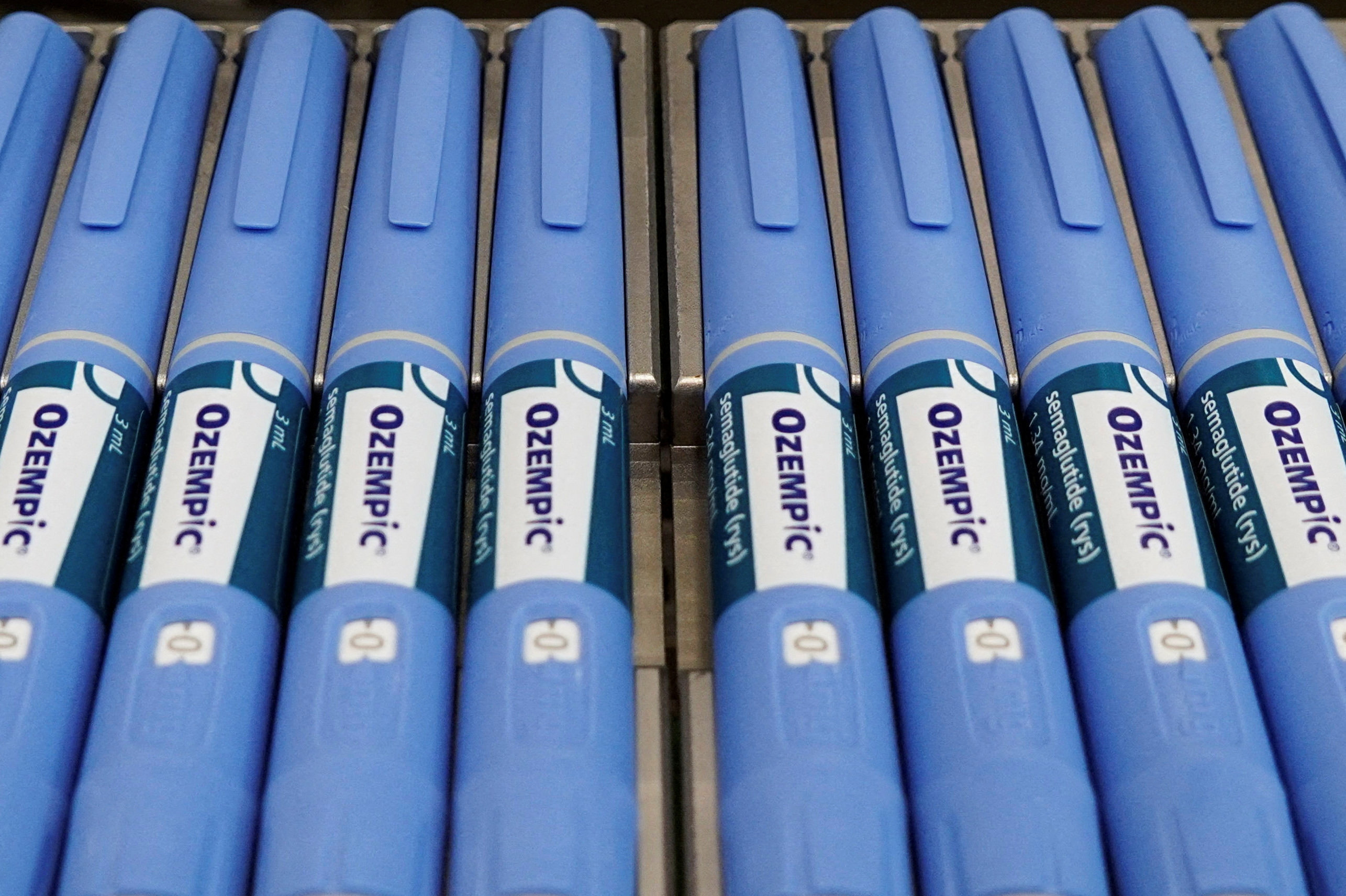 Ozempic produceres af den danske medicinalgigant Novo Nordisk. Her er injektionspenne med midlet fra en produktion i Hillerød. (Arkivfoto).