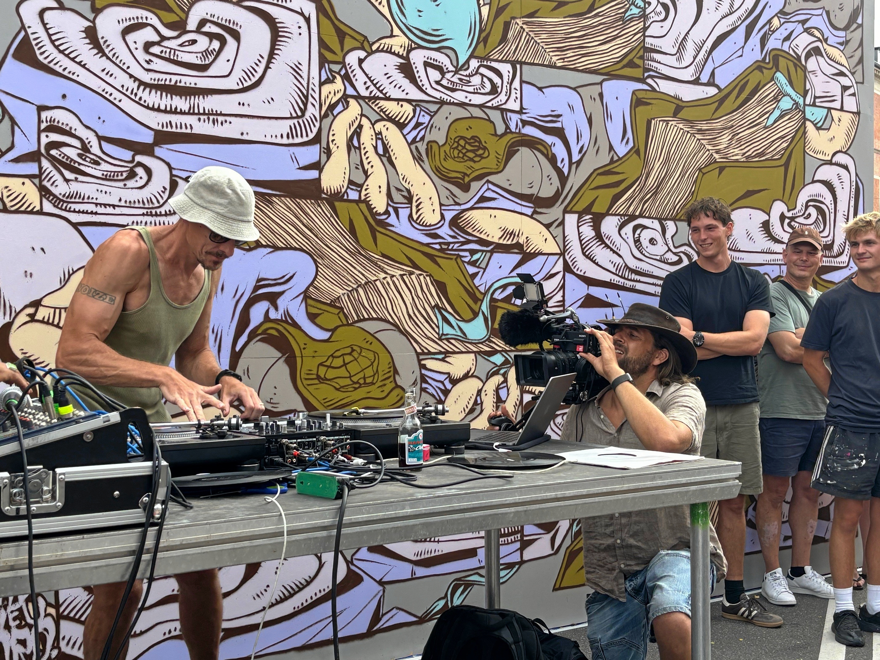 Scratch, rap, breakdance og graffiti – indvielse satte gang i gaden ...