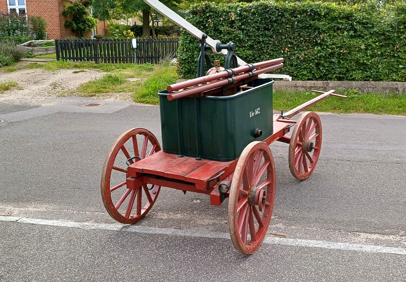 Skuldelevsprøjten blev brugt ved ildbrande i Skuldelev for mere end 100 år siden. - Privat Skuldelevsprøjten blev brugt ved ildbrande i Skuldelev for mere end 100 år siden.