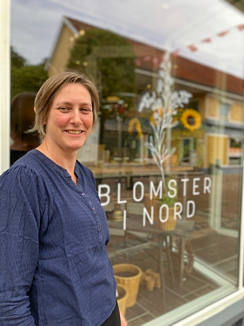 Foruden at glæde sig over den store interesse for sin forretning, er Eva Sonne nu også gået ind i blomsterkæden Interflora