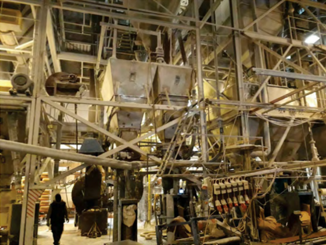 Efter afsløringer om et dårligt arbejdsmiljø på Nordisk Perlite skal Hillerød Forsynings bestyrelse nu se på aftalen med Nordisk Perlite, som sælger overskudsvarme til fjernvarmenettet i Hillerød. Fotoet her er fra en tilsynsrapport fra 2018.