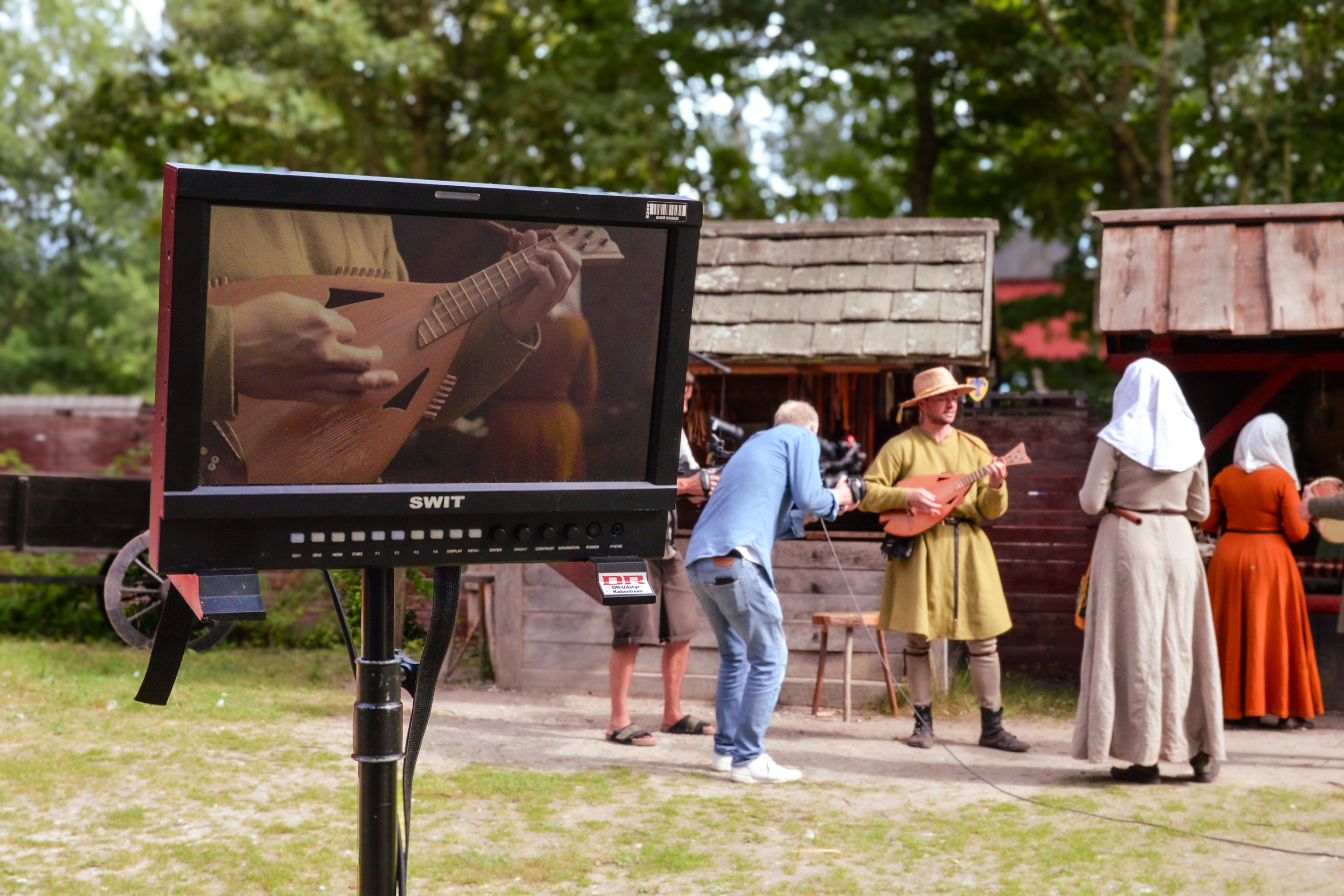 Det er anden gang på to år, at DR har valgt Middelaldercentret som optagested.