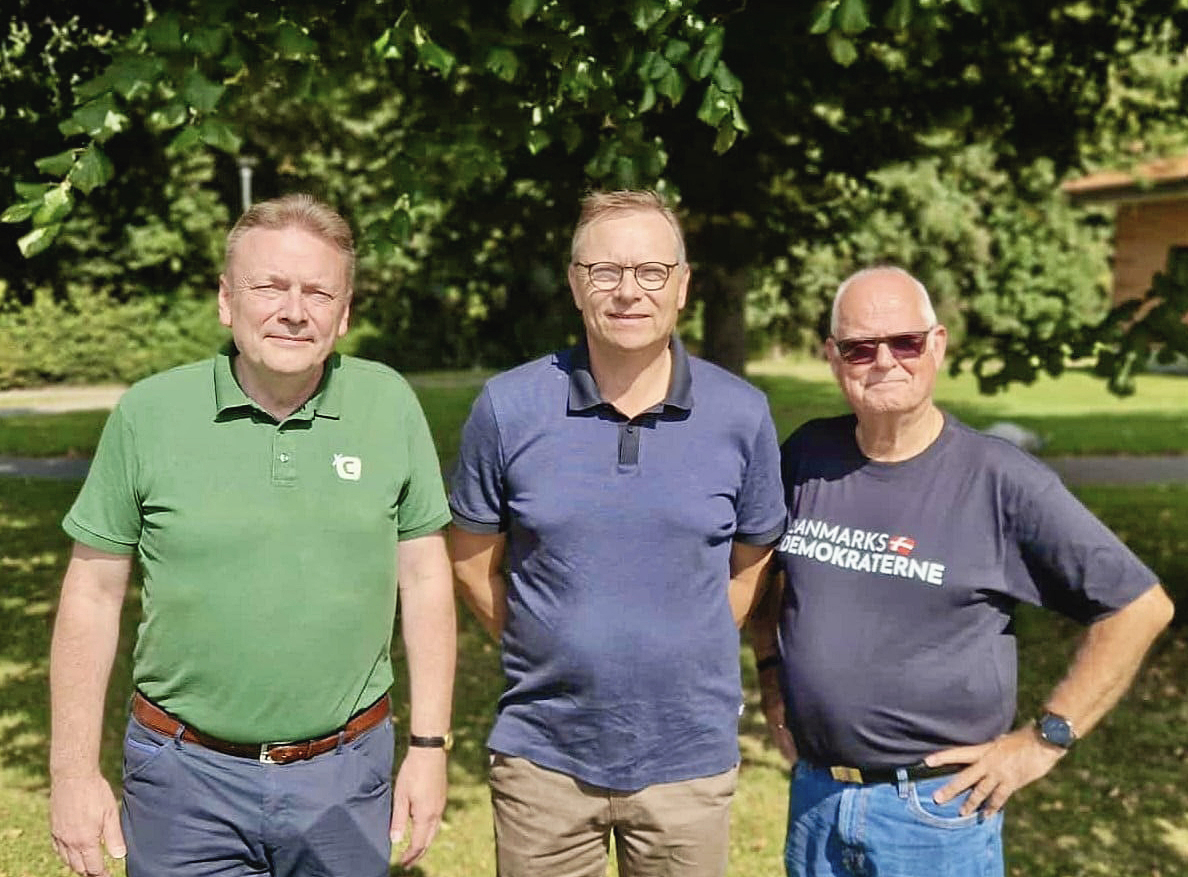 Tre partier indgår teknisk valgforbund. Fra venstre ses partiernes spidskandidater Jesper Wienmann Hansen (K), Peter Jacobsen (DF) og Peer Justesen (Danmarksdemokraterne).