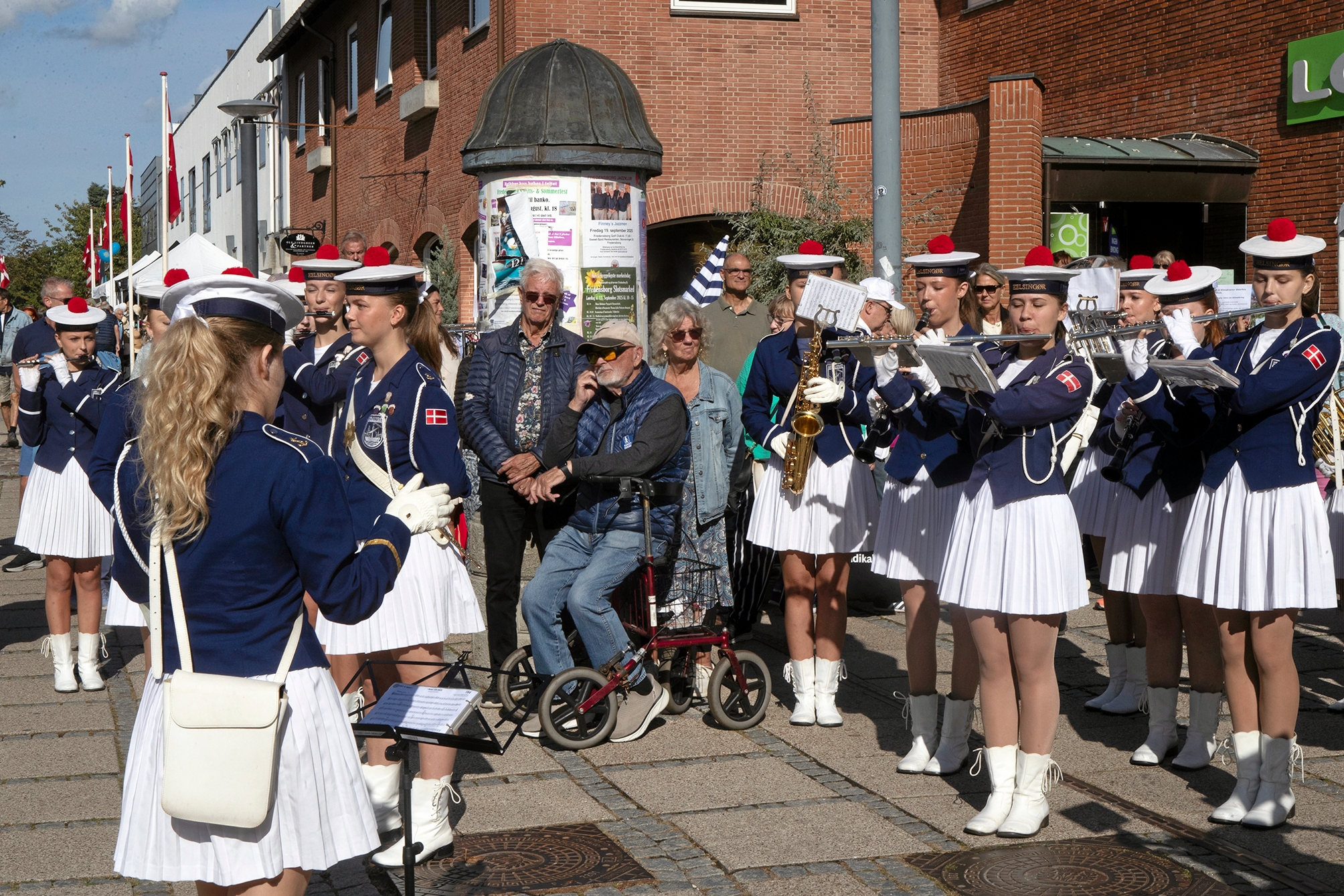 Slotsmarkedet bliver i år afholdt den 12. september, oplyser den nye arrangør. - Kim Rasmussen Slotsmarkedet bliver i år afholdt den 12. september, oplyser den nye arrangør.