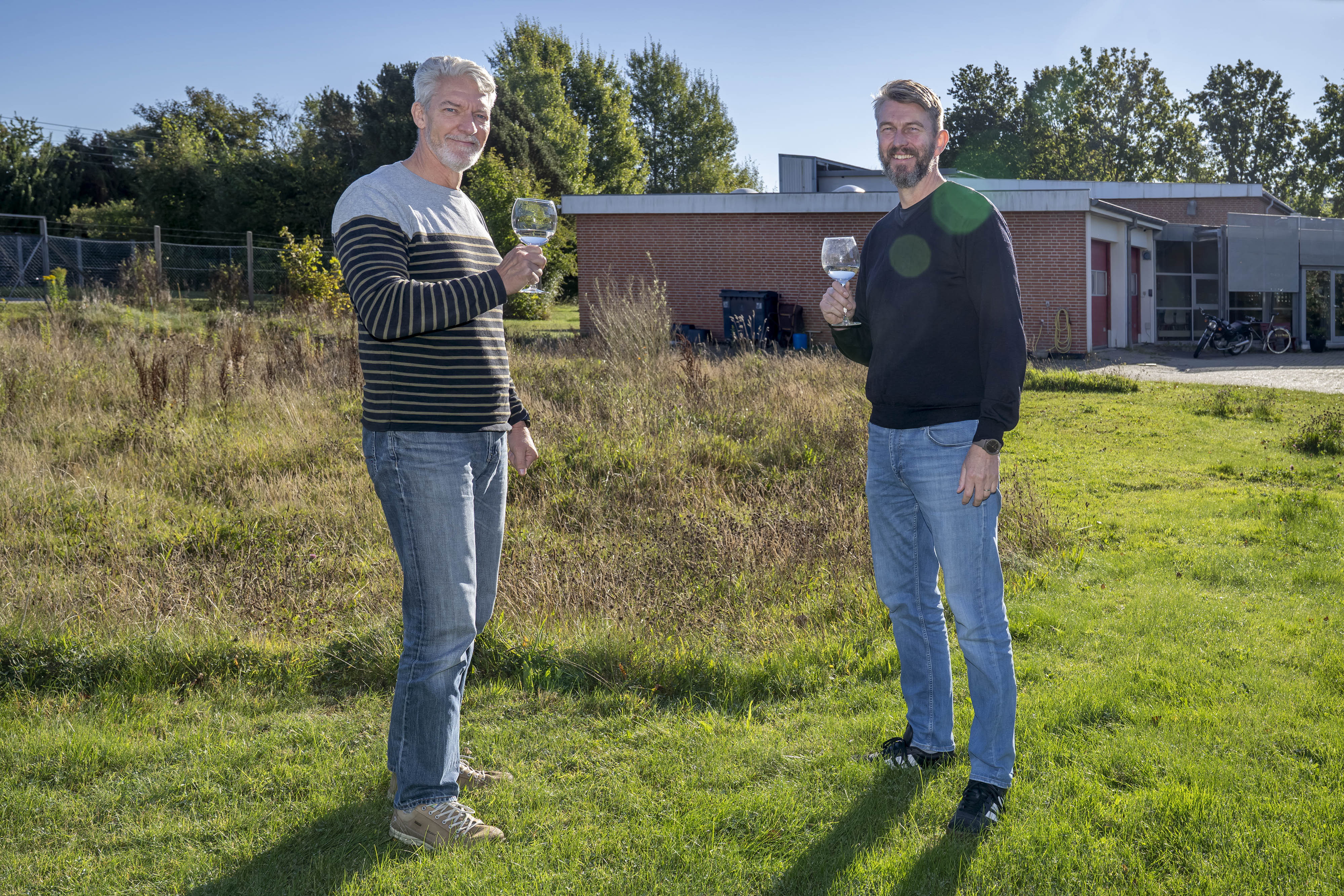 Der er blevet lidt mere at skåle af for Lars Funch (t.v.) og Anders Korsgaard, siden vi snakkede med dem sidst.