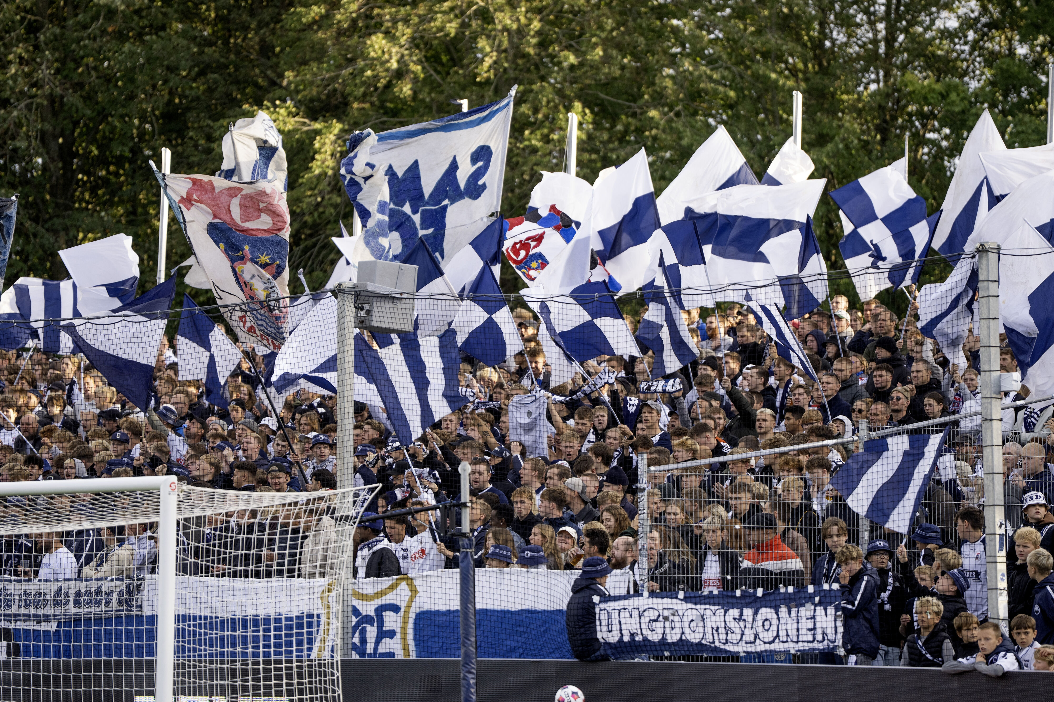 Det blev en dyr fornøjelse for AGF, at en af klubbens fans udtrykte sig homofobisk over for en Hillerød-spiller. (Arkivfoto).