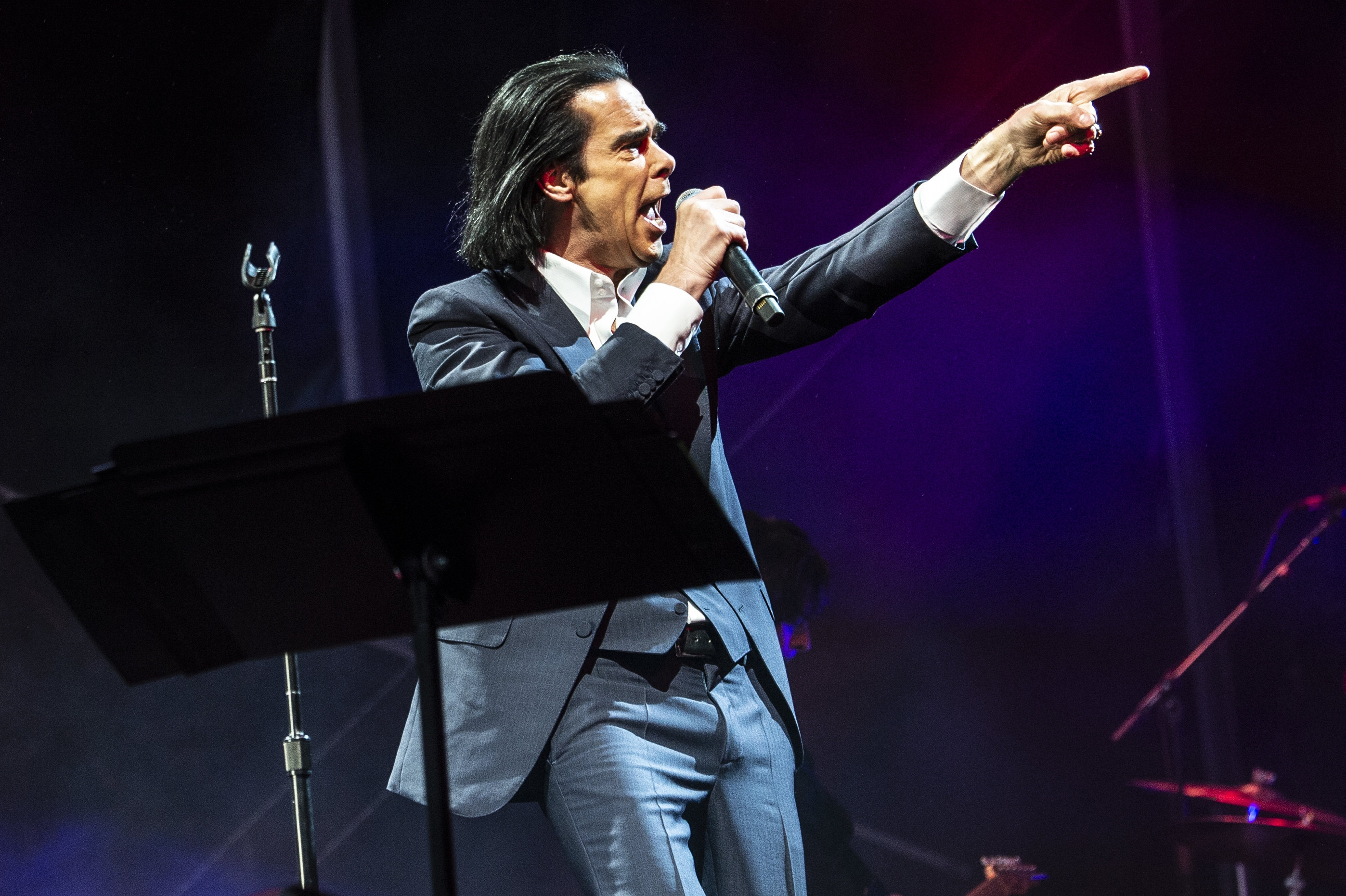 Nick Cave på scenen med sit band The Bad Seeds under Northside-festivalen i Aarhus. Det australske rockband vender tilbage til Danmark i 2026, hvor de skal optræde på festivalen Heartland. (Arkivfoto).