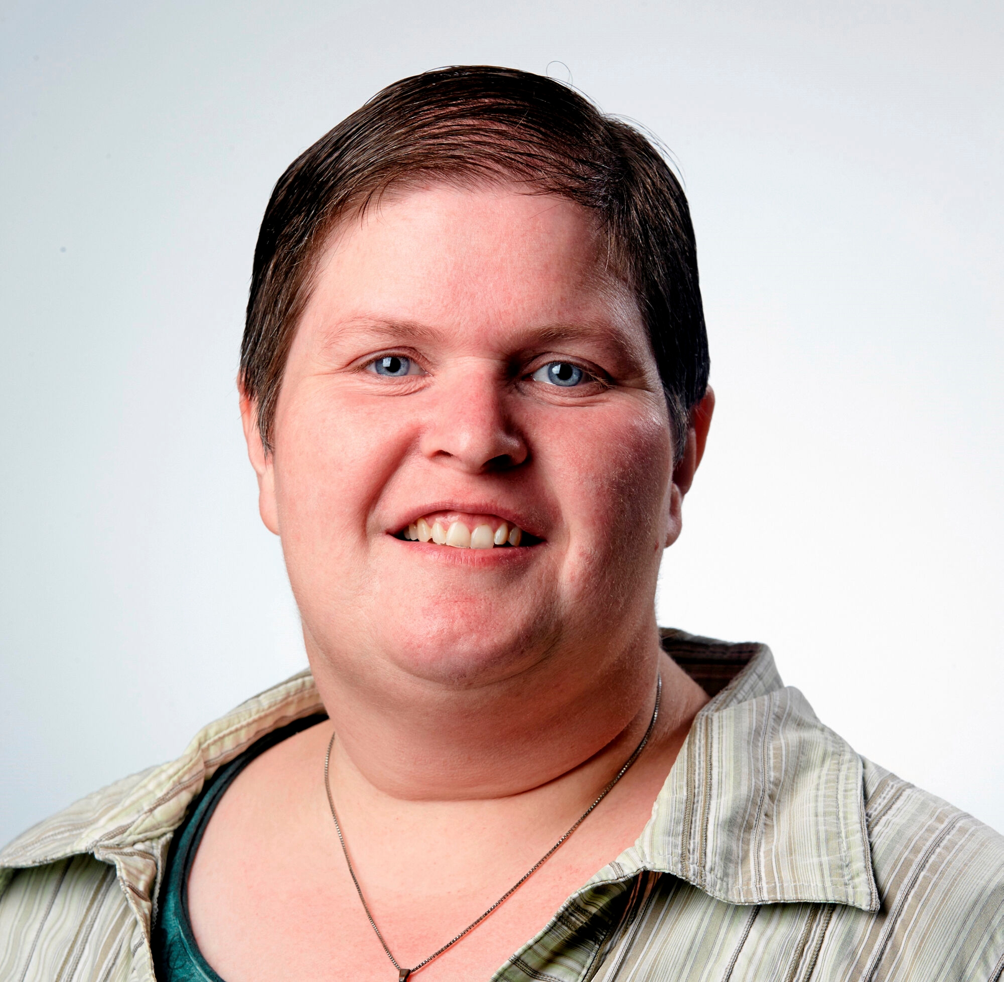Sara Jørgensen og Det Nære Parti kæmper fortsat videre for de ældre, de handicappede og de socialt udsatte. - Birger Storm Sara Jørgensen og Det Nære Parti kæmper fortsat videre for de ældre, de handicappede og de socialt udsatte.