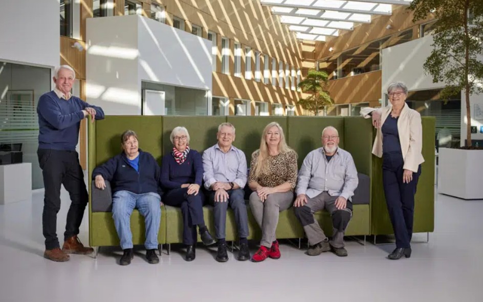 Seniorrådet Furesø håber på en højere stemmeprocent denne gang. Ifølge Solveig Bisgaard (th.) vil en stemmeprocent på den pæne side af 50 være en succes.