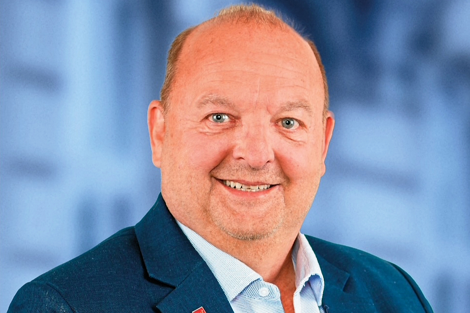 Jacob Schulze var klar igen som Venstre-kandidat, men stopper pludselig i lokalpolitik i Hørsholm efter fire år.