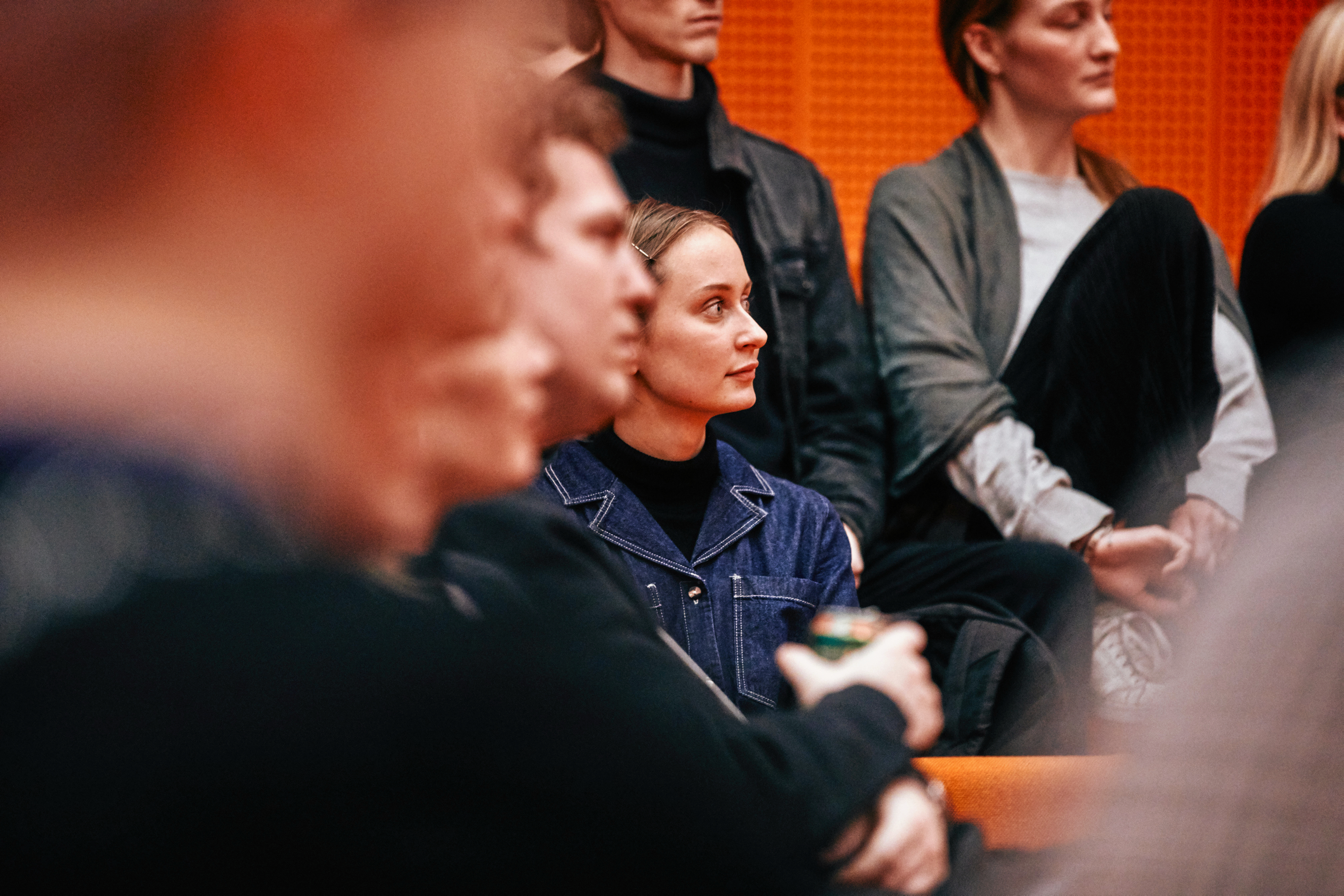 Roskilde Festival Højskole er vært for et valgmøde med fællesspisning, der både er for byens borgere og for højskoleelever.