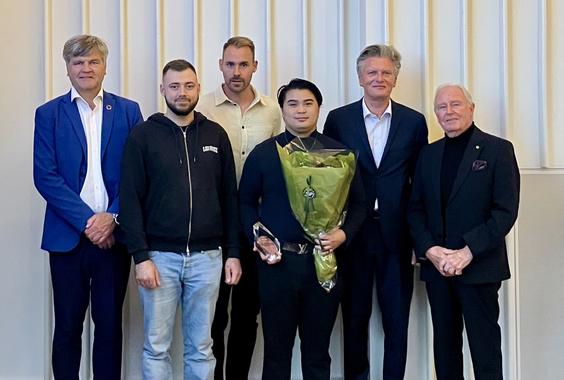 På billedet ses fra venstre Thomas Lykke Pedersen, Simon Roy Vind, Micki Øder, Lukas Just Bloch, Lars Søndergaard og John Hemming
