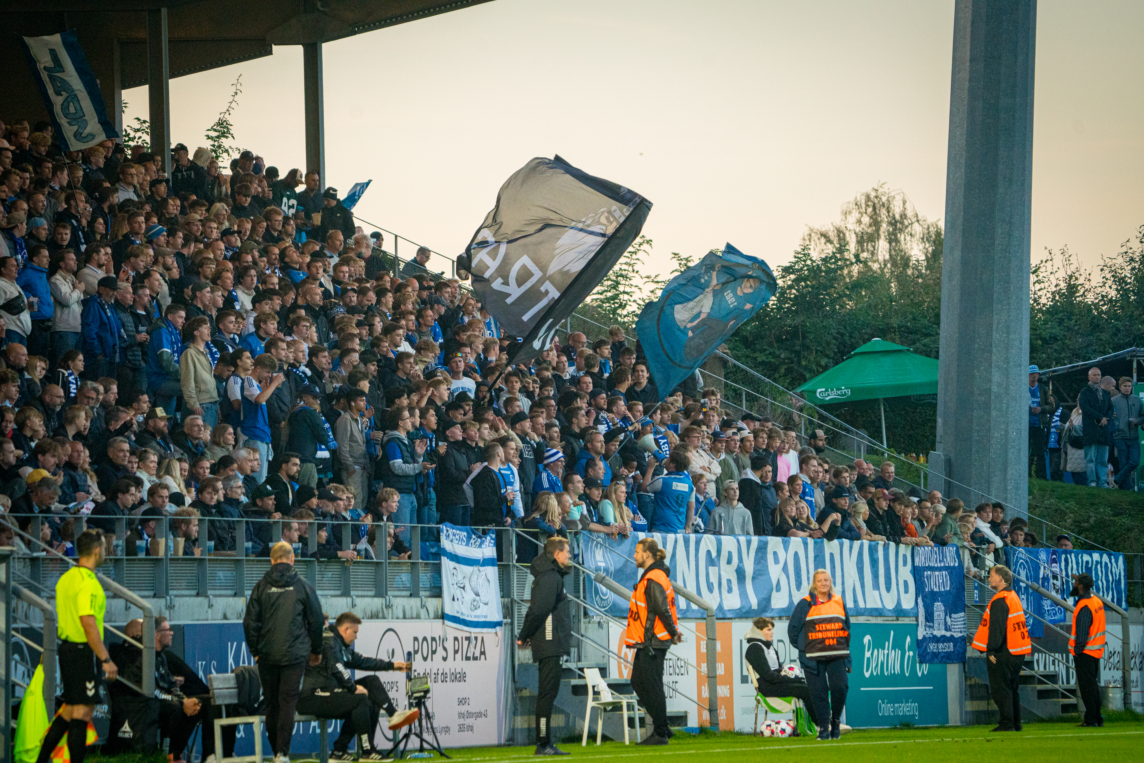 Det nyrenoverede Lyngby Stadion skal stå færdigt i 2028.