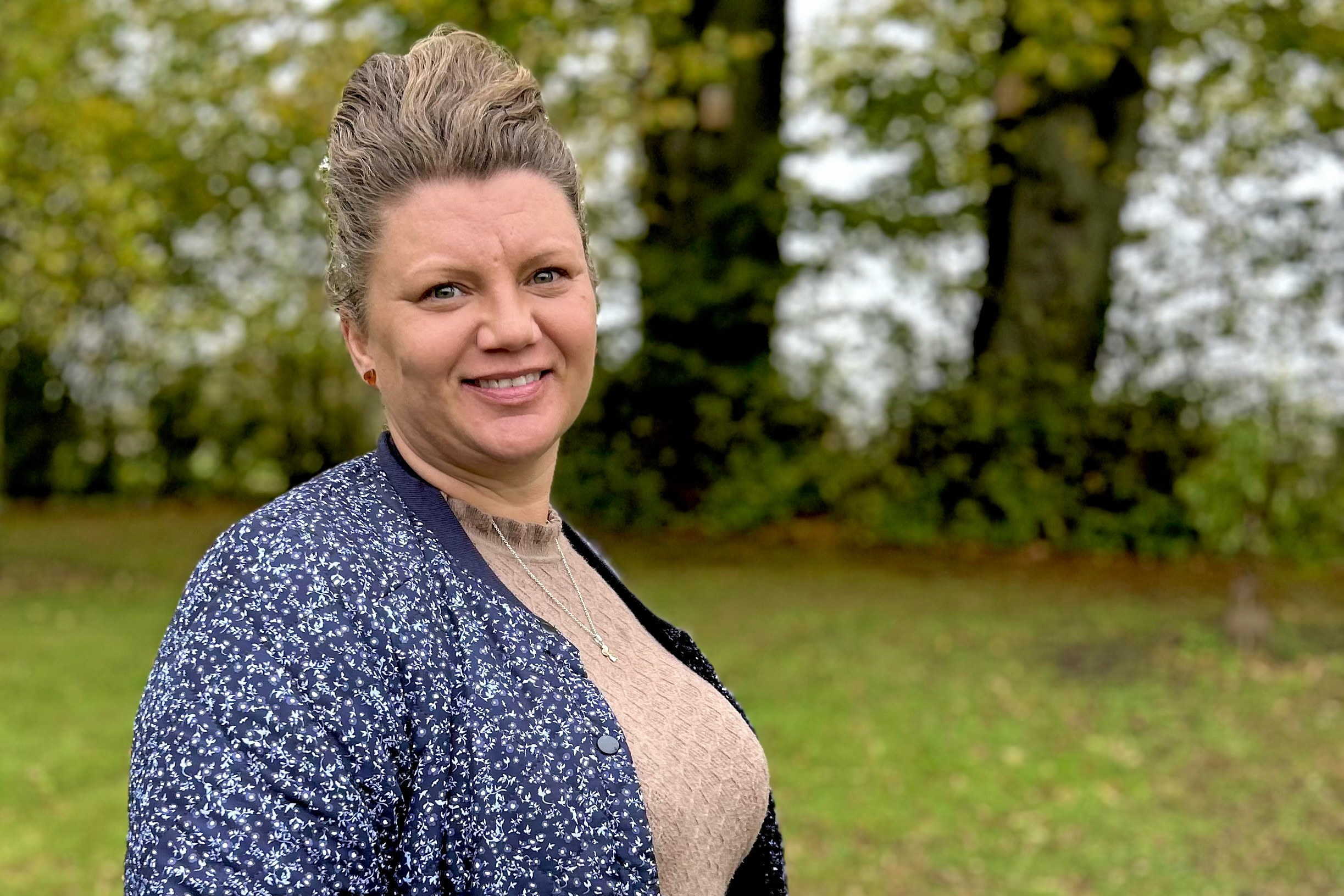 På borgermødet i begyndelsen af oktober talte Mia Green om samarbejde og respekt – og fik salen til at lytte.
