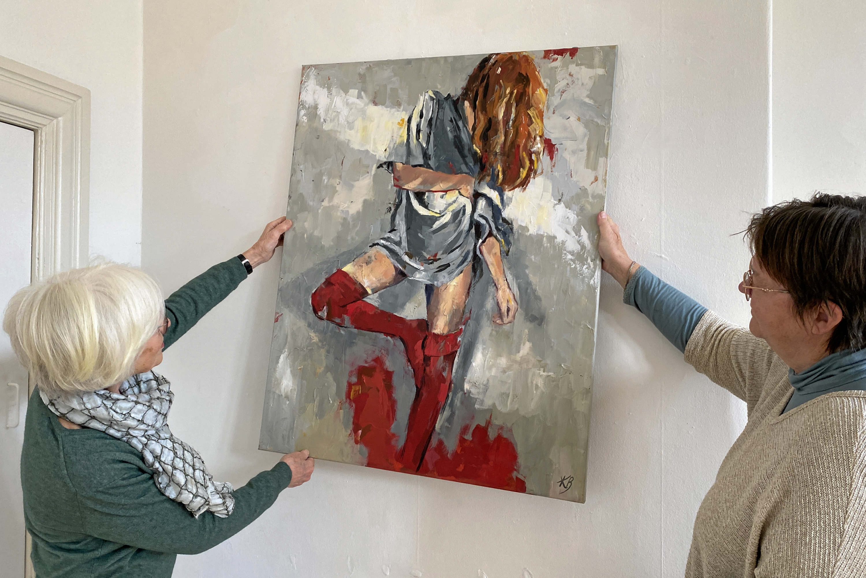 Roskilde Kunstforening står til at flytte ind i lokaler med 8-10 vægmeter. Det vil kvæle foreningen, og et forslag lyder i stedet at lade kunsten flytte ind i gågaden.