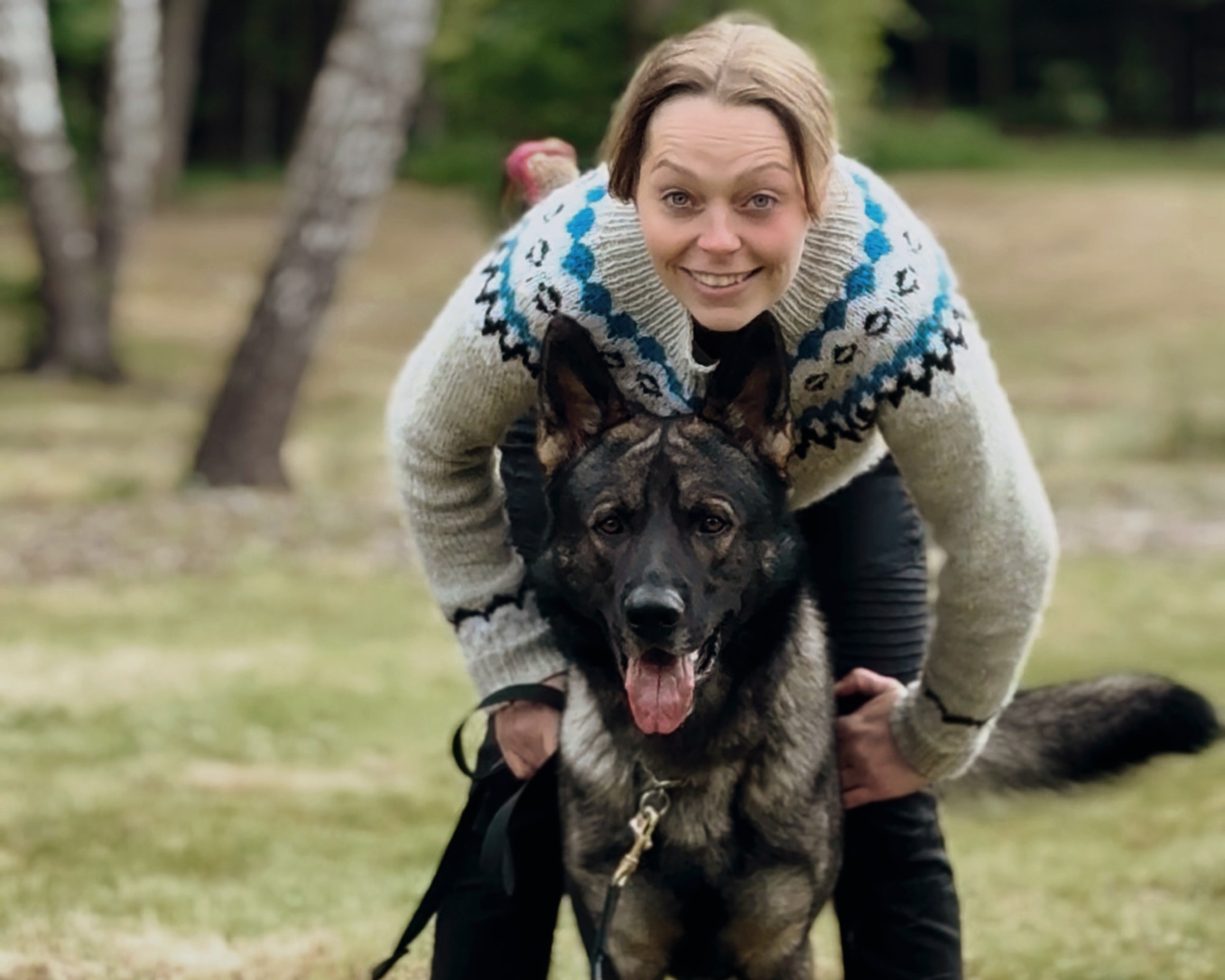 Laura Mortensen (V) er rundet af foreningslivet og har blandt andet været fodboldtræner. Hun elsker hunde, som hun også har gjort til sin levevej, og friluftsliv - og så er hun en af de ni nye politikere i byrådet.