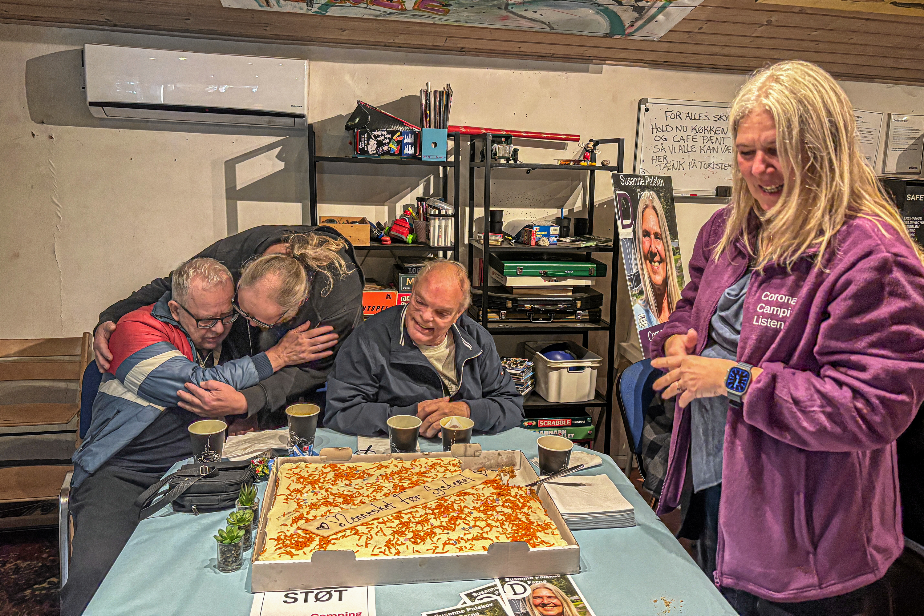 Den gavmilde donation vakte stor glæde hos Susanne og Michael Farnø