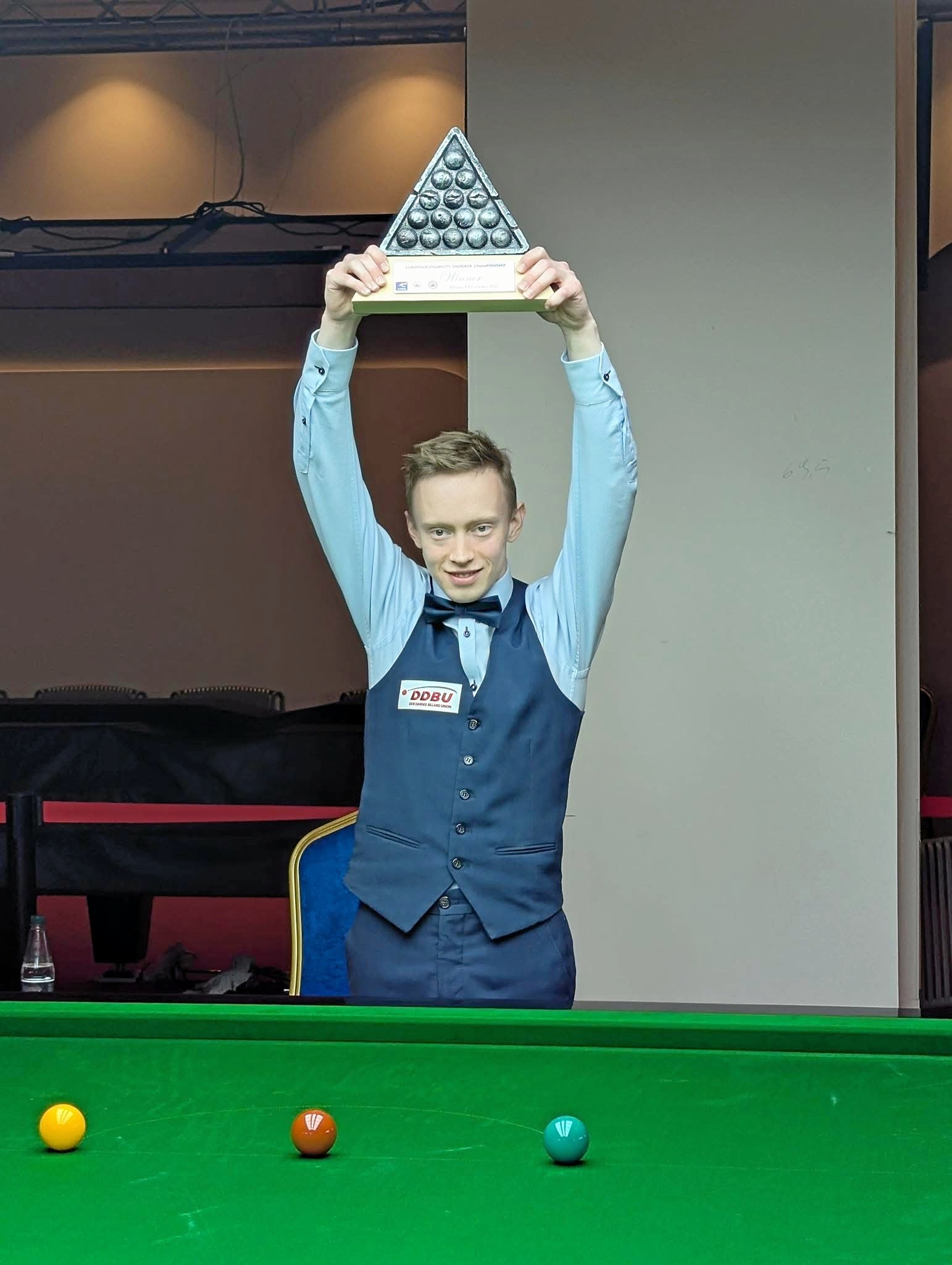 Nicklas Olsen vandt finalen med cifrene 75-38, 73-27 og 86-14. - Privat Nicklas Olsen vandt finalen med cifrene 75-38, 73-27 og 86-14.