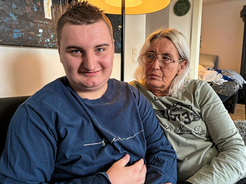 Mor Alene Med Hjerneskadet S n Jeg Er For L ngst Kn kket Psykisk mor-alene-med-hjerneskadet-s-n-jeg-er-for-l-ngst-kn-kket-psykisk