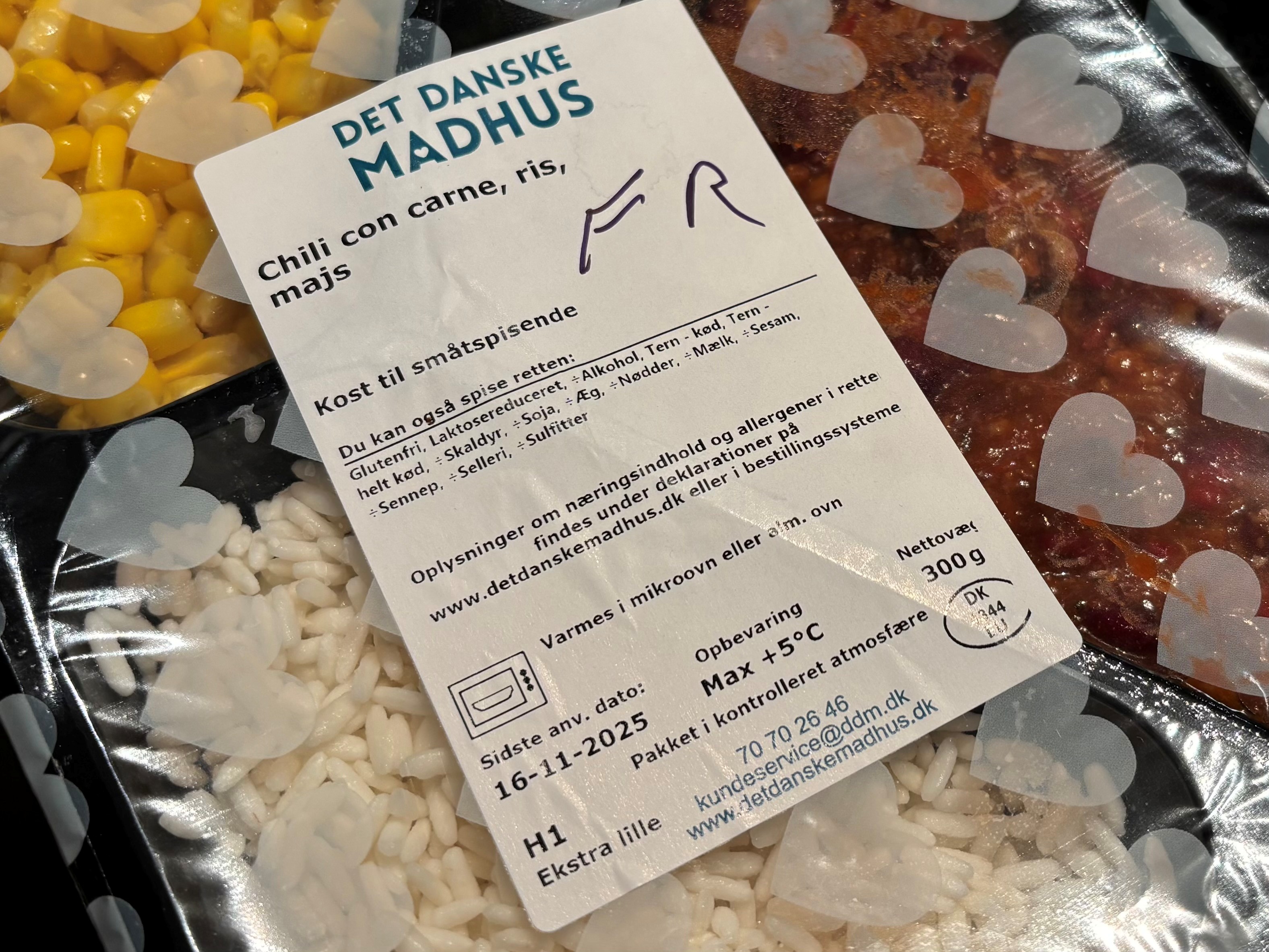 Oles chili con carne er procuderet nogle dage, før den blev leveret 4. november og kan holde sig til 16. november.