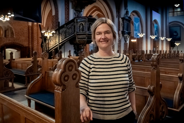 Museumsinspektør Laura Maria Schütze har skrevet en bog om kongelige begravelser i Roskilde Domkirke. - Jens Wollesen Museumsinspektør Laura Maria Schütze har skrevet en bog om kongelige begravelser i Roskilde Domkirke.