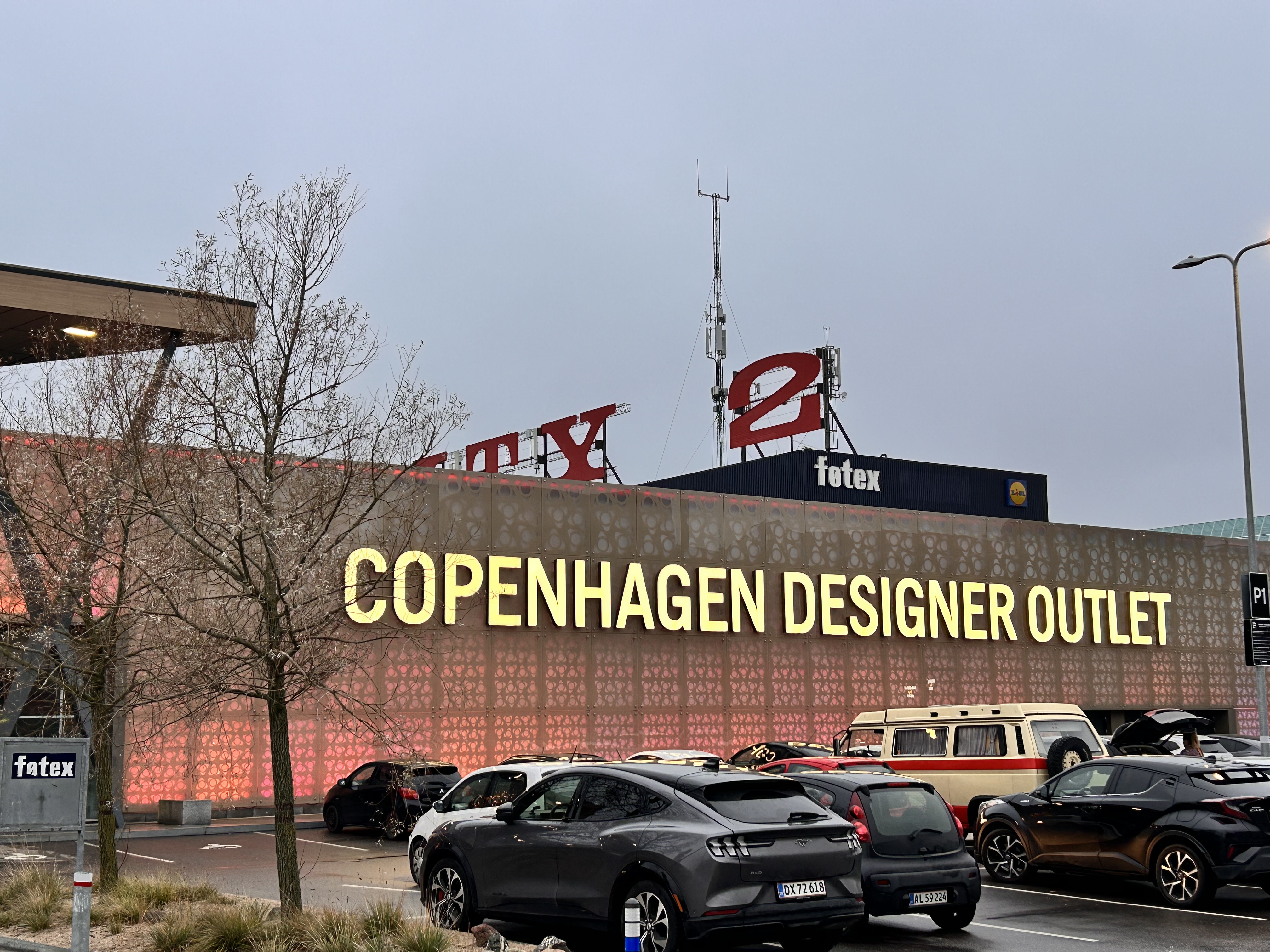 Den ene forretning er en videreduvikling fra den lignende i Copenhagen Designer Outlet i forlængelse af City2.