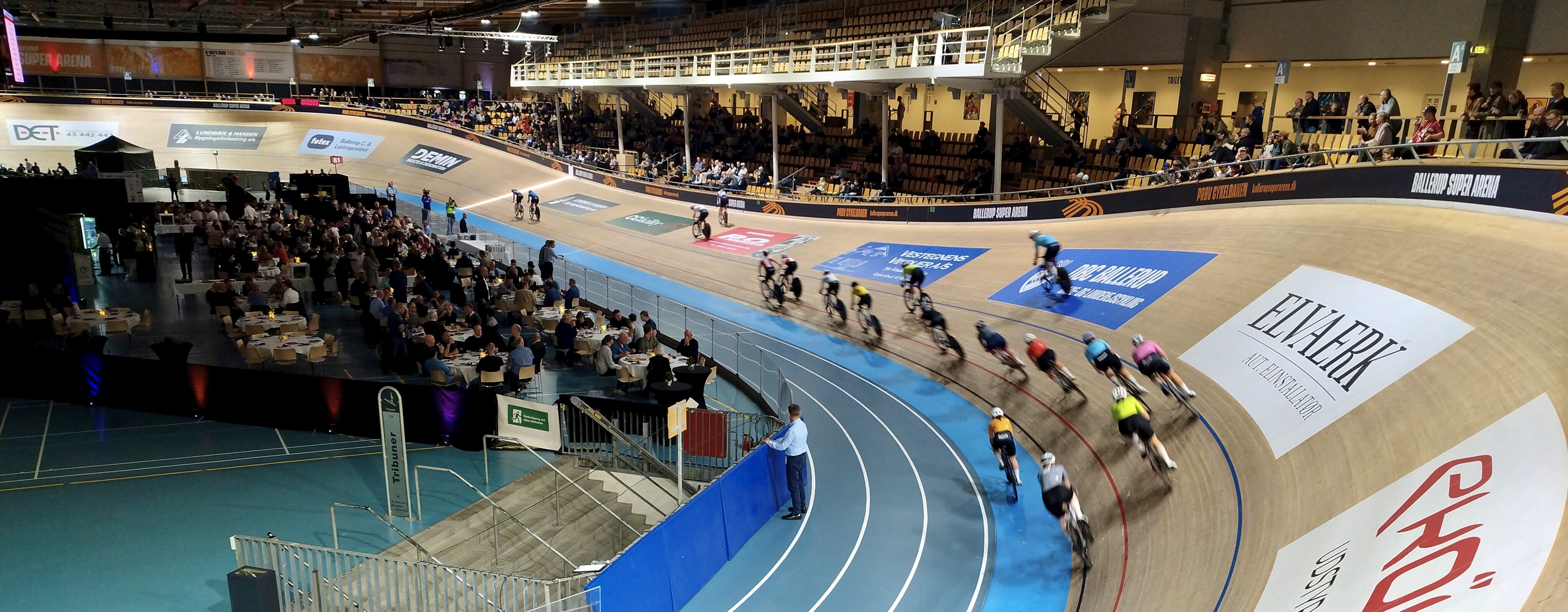 Det bliver en cykelfest af de store, når, DBC afholder jubilæumsløb i Ballerup Super Arena.