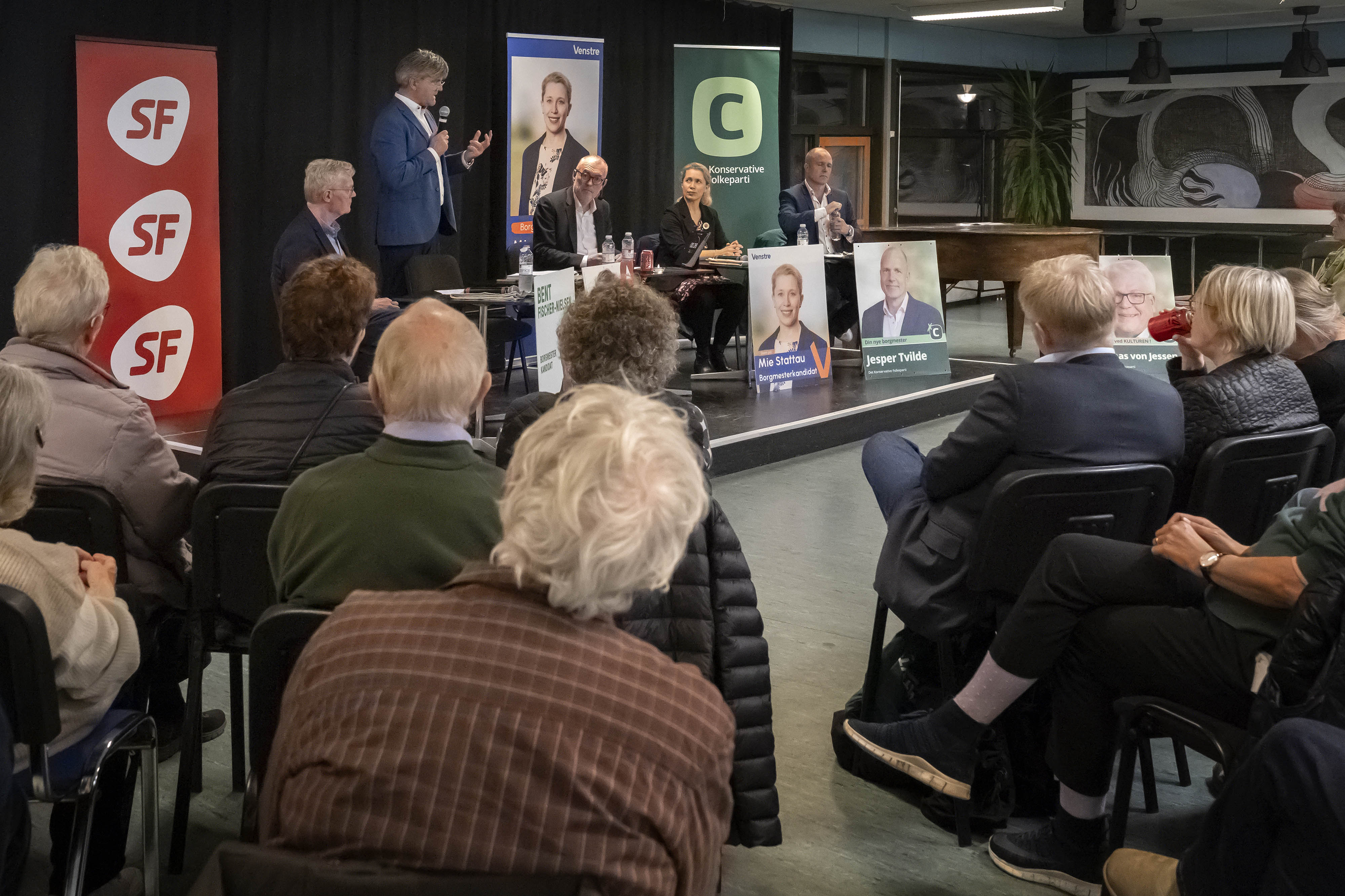 Det sidste vælgermøde fandt sted torsdag. Her er et overblik over, hvad der blandt andet blev sagt.