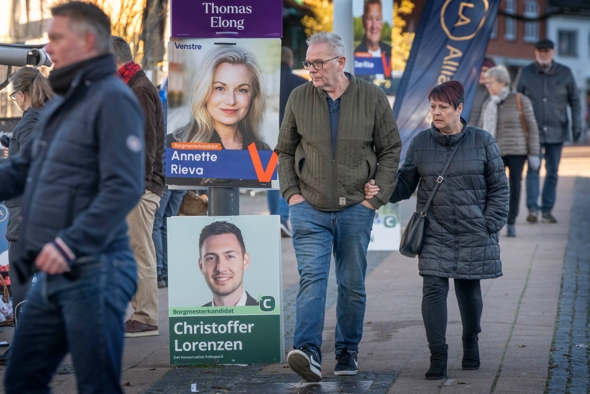 Christoffer Lorenzen lykkedes med at få opbakning fra Venstre og sikrede sig dermed borgmesterposten. - Jens Wollesen Christoffer Lorenzen lykkedes med at få opbakning fra Venstre og sikrede sig dermed borgmesterposten.