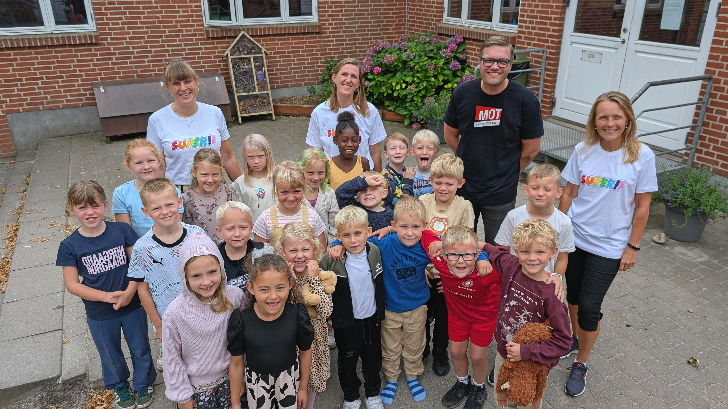 På Alme Skole i Græsted er der blevet sat trivel på skemaet hos de yngste elever.