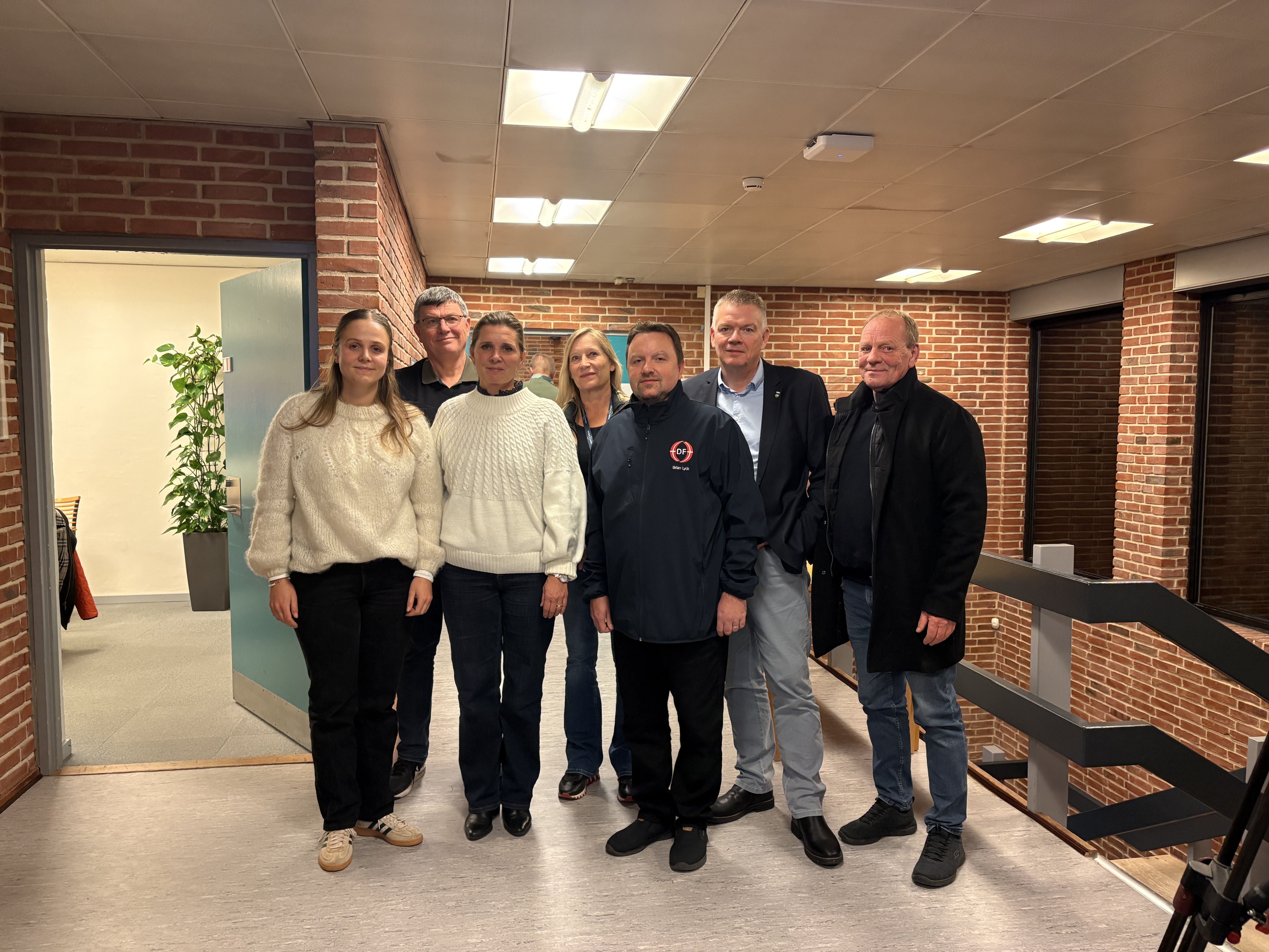 18 mandater er med i konstitueringen, der gør Trine Egetved til borgmester.