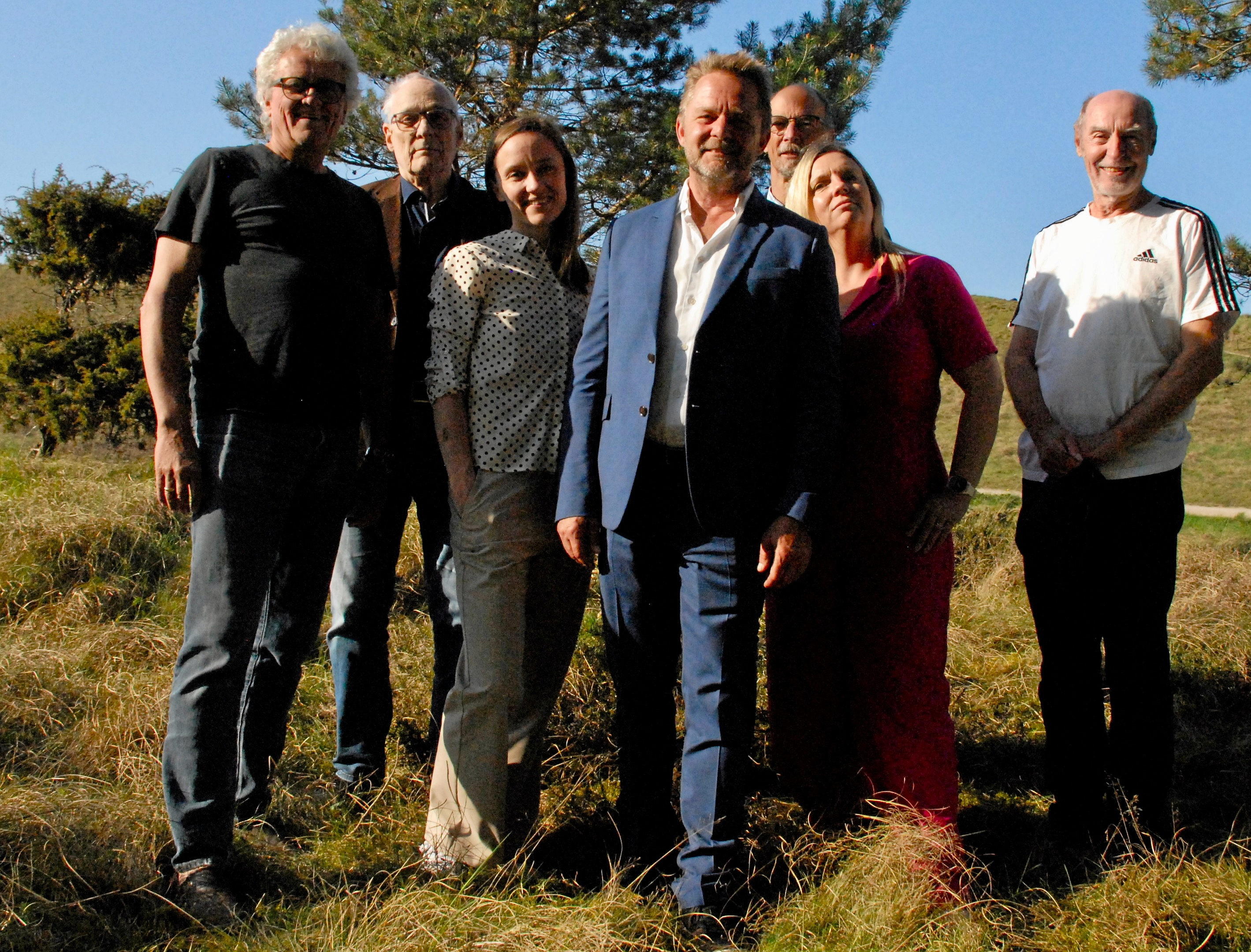 Mikkel Johannessen (tv.) og Claus Bindslev (midt forrest) har skrevet indlægget.