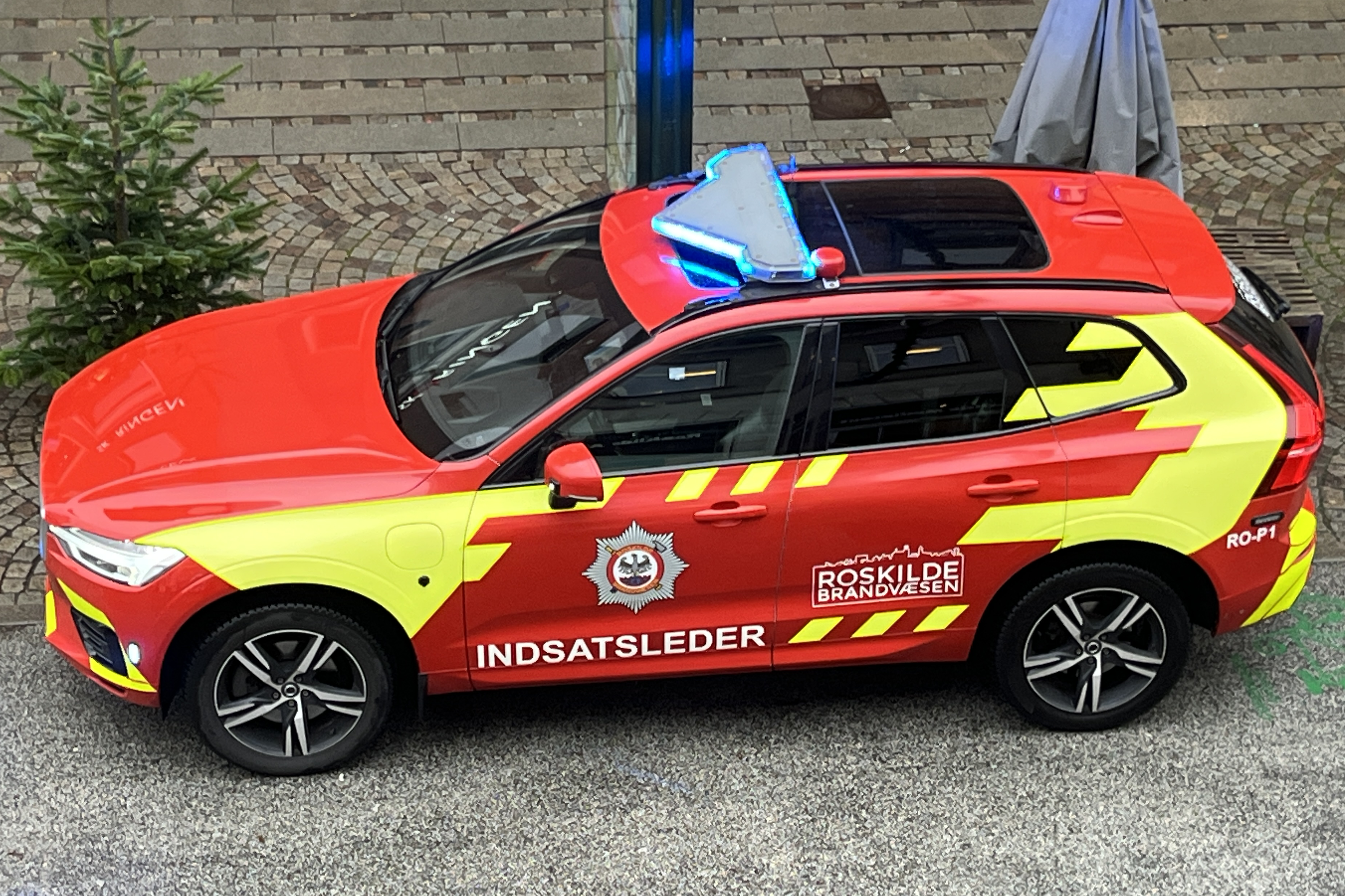 Brandvæsnet var i Gadstrup hele natten til en brand i et dobbelt rækkehus.
