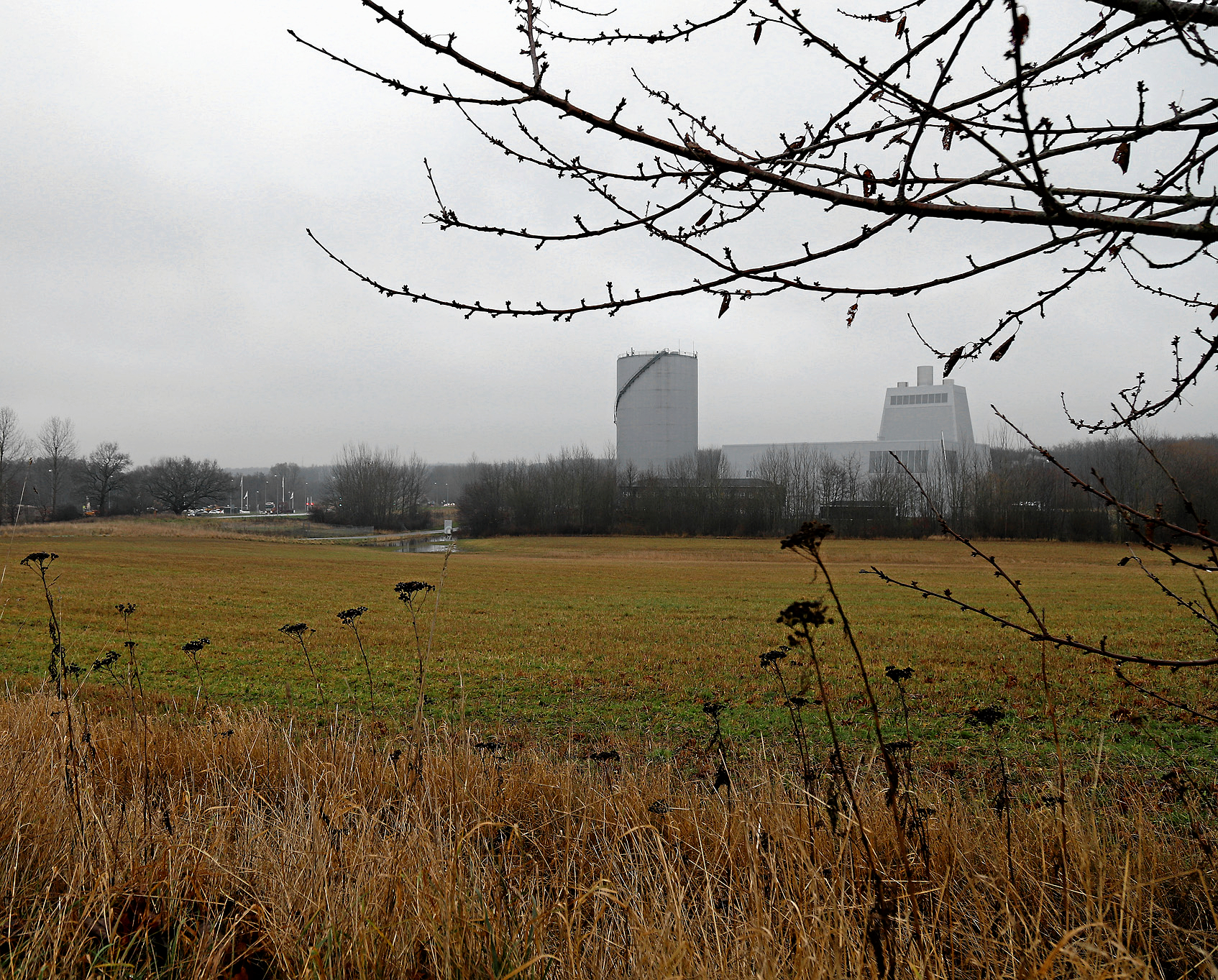 En af fordelene, som kommunen fremhæver ved området, er, at der er let adgang til køl og varme fra Hillerød Energicentral, der ligger i området.