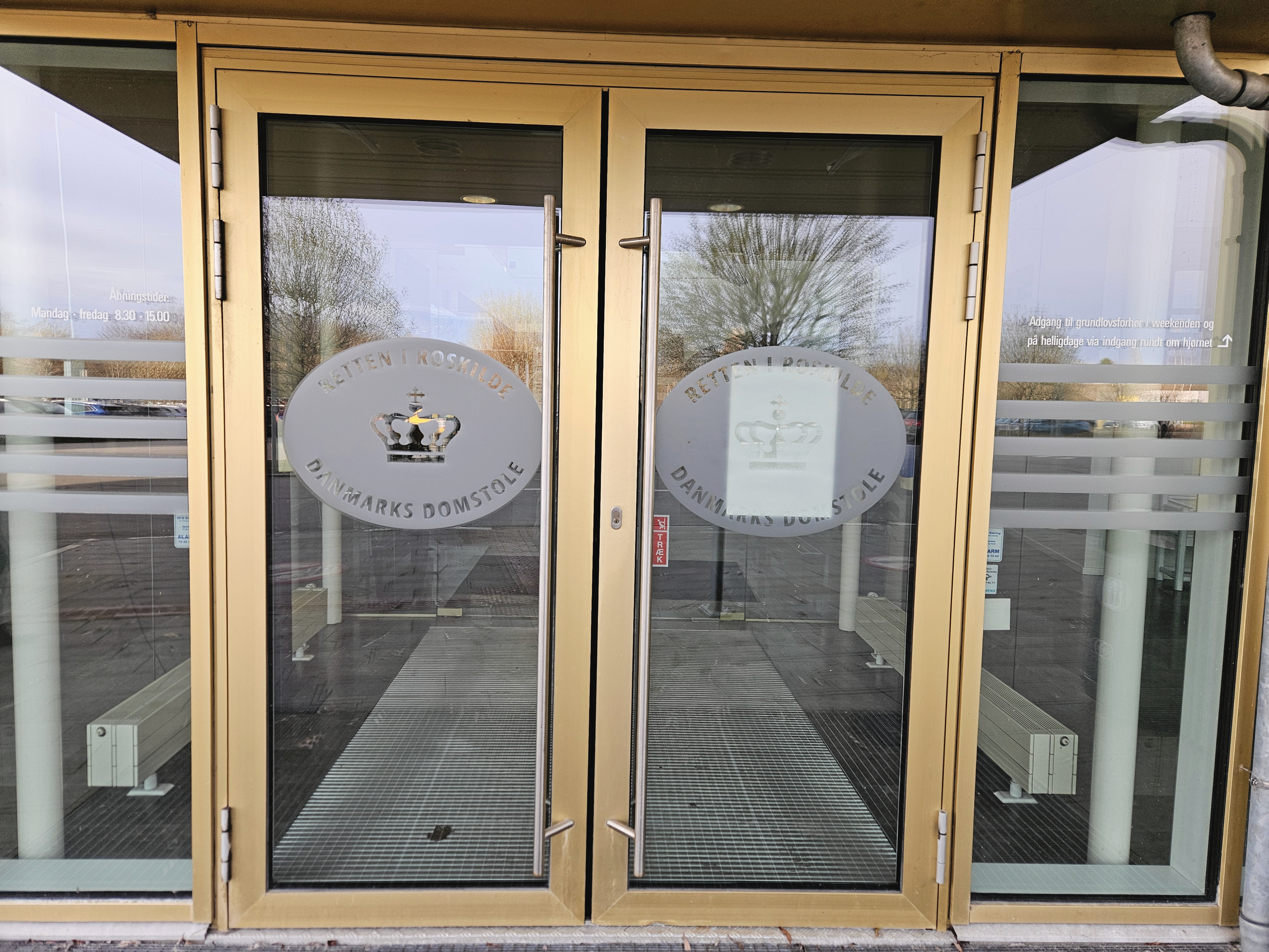 Kvinden blev tiltalt i 2022, men først efter berammelse af i alt 13 retsmøder lykkedes det at føre sagen til dom.