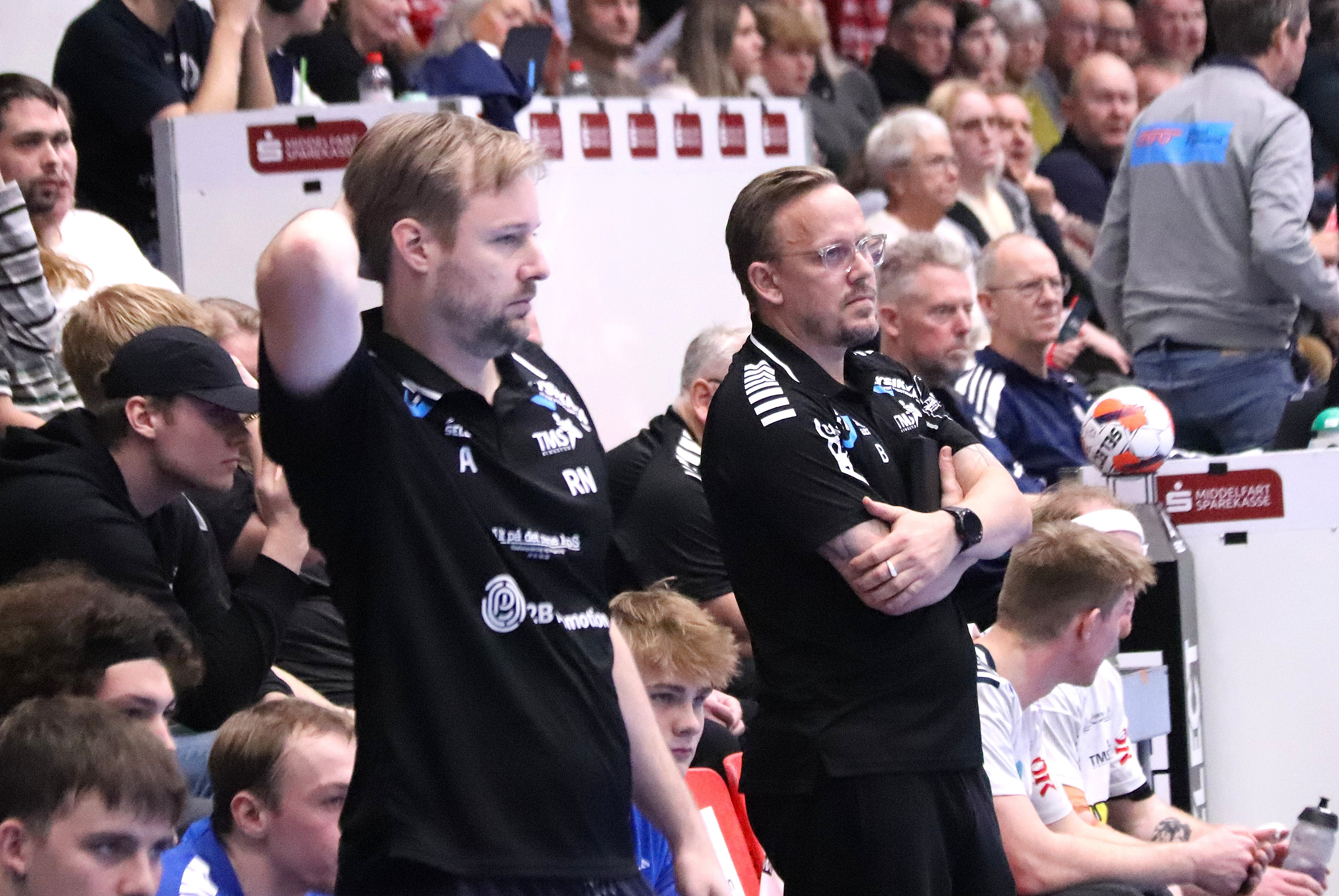 Kenneth Olsen (th.) og assistenttræner Rasmus Nielsen sidste gang, TMS var i Fredericia.